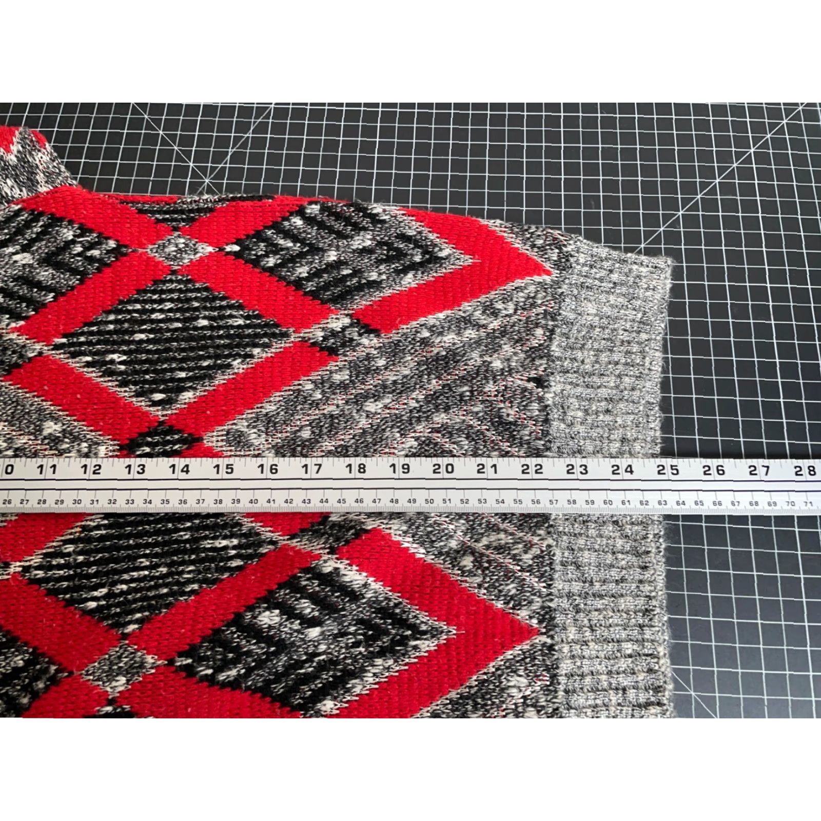Sears VINTAGE 80s Sears Argyle Pattern Sweater Adult XL Gray Red Heavyweight Pullover Mens Size US XL / EU 56 / 4 - 7 Thumbnail