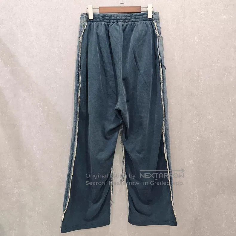 Balenciaga Balenciaga size XS Distressed Patchwork Denim Long Pants Size US 27 - 6 Thumbnail