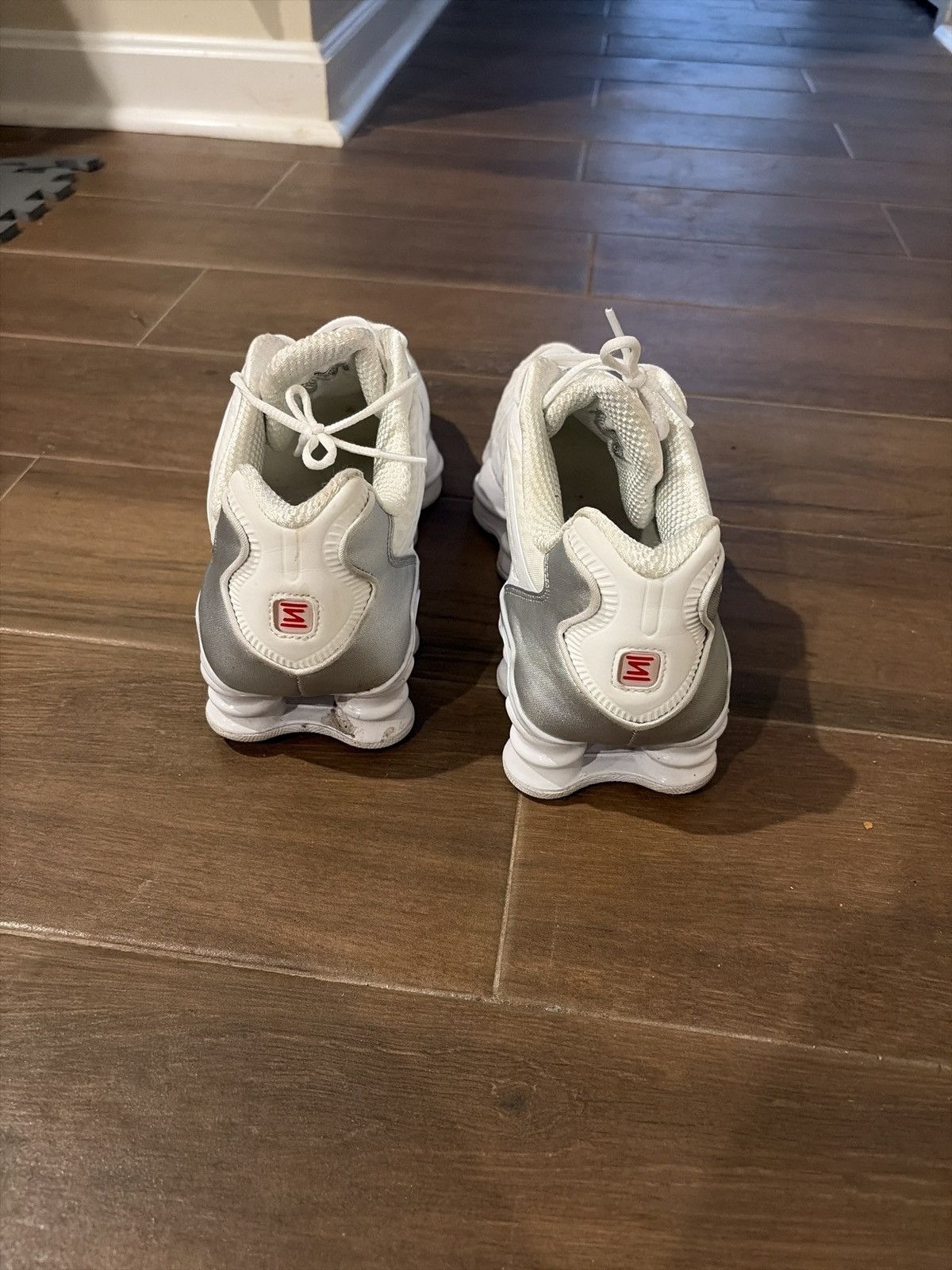 Nike Nike shox sneakers y2k 90s style Size US 11 / EU 44 - 4 Thumbnail