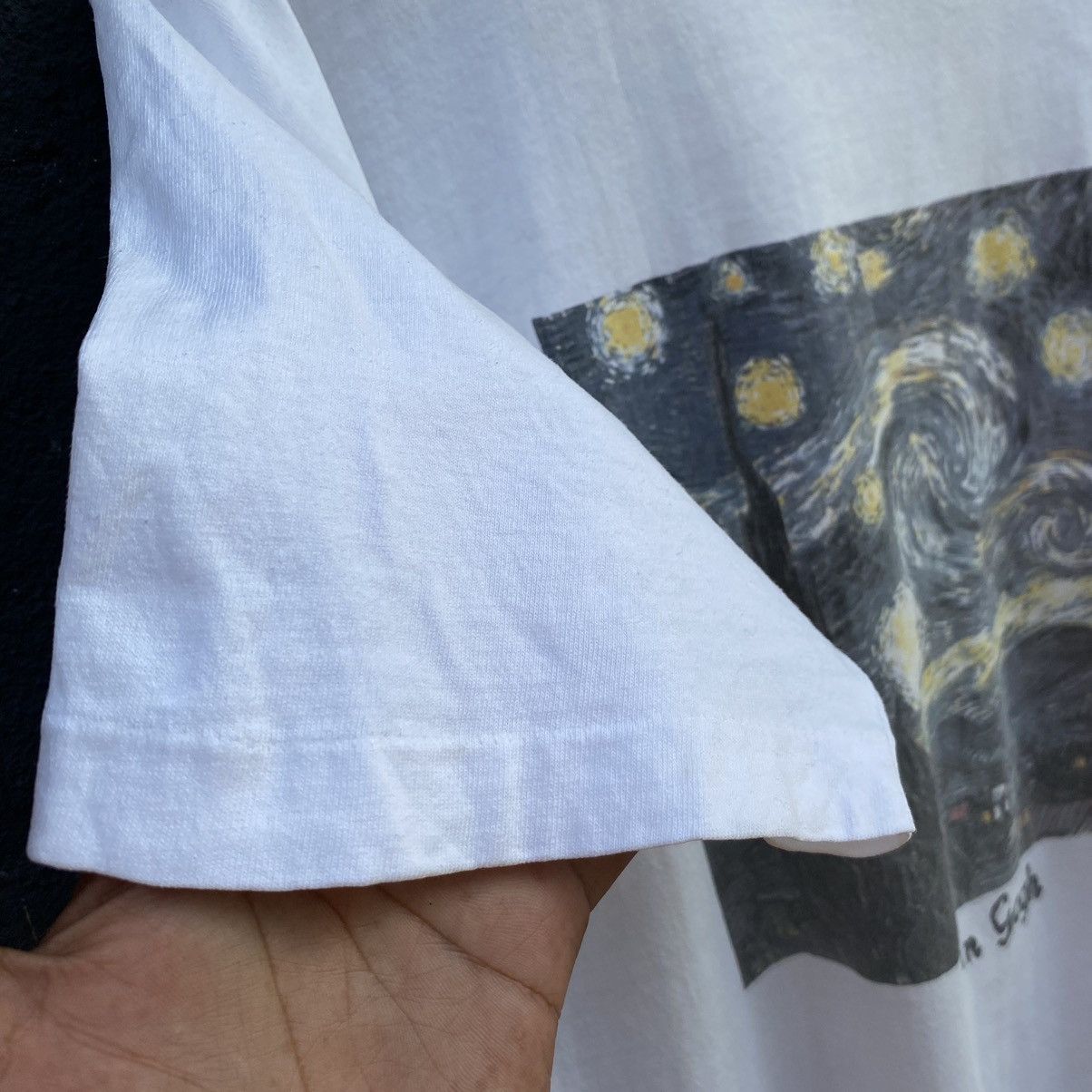 Vintage Thrashed Vintage 90s Van Gogh Starry Night ERD GRUNGE TEE Size US L / EU 52-54 / 3 - 7 Thumbnail
