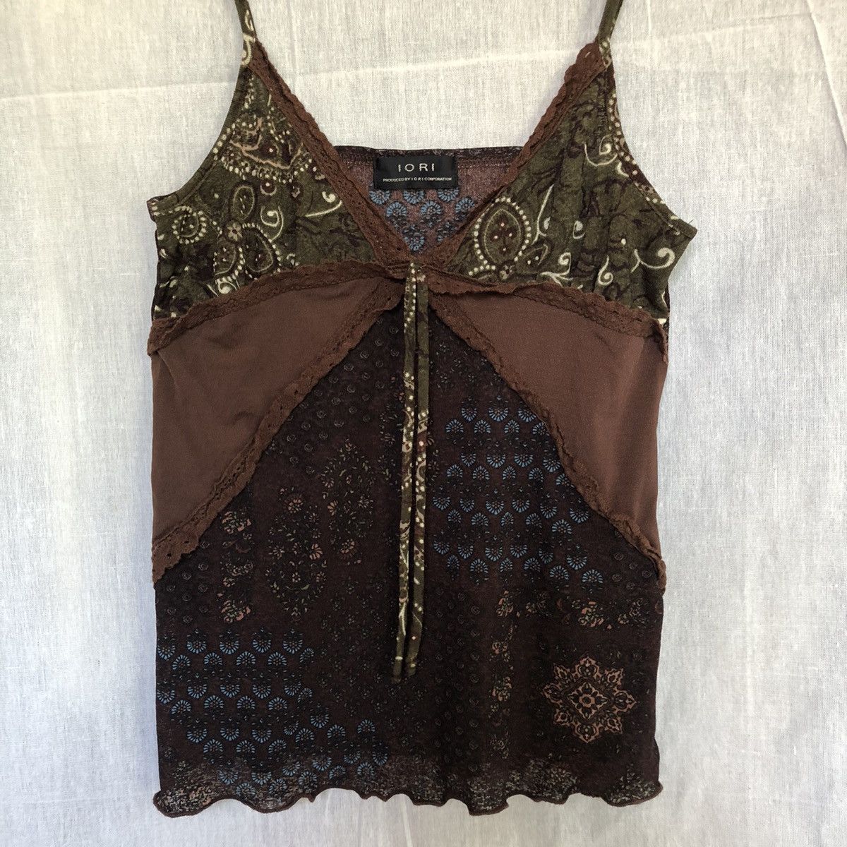 Beauty Beast y2k vintage amazing tanktop japan style Size M / US 6-8 / IT 42-44 - 2 Thumbnail