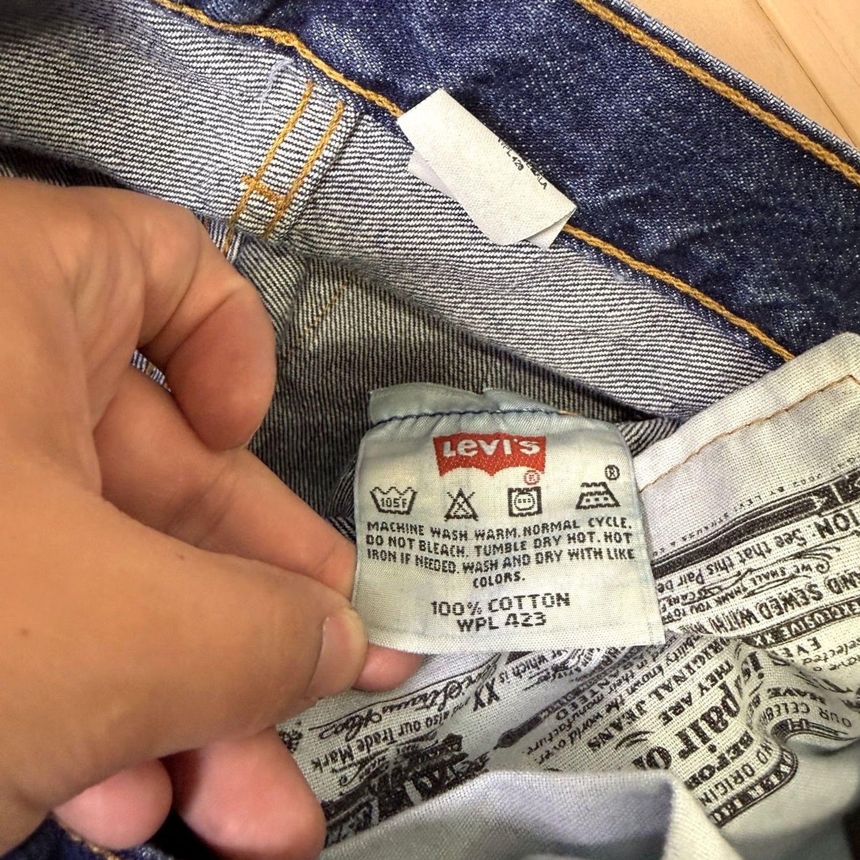 Levi's Vintage Levis 501 Jeans 25 Blue Straight Denim For Women 90s Cowboy Western Logo Button 5-Pocket Mens Boy? Size 42" / US 20 - 7 Thumbnail