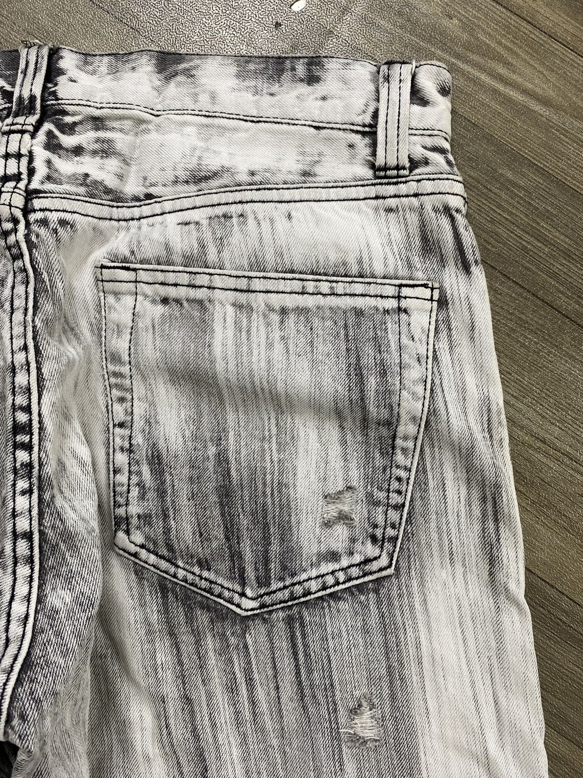 Japanese Brand 2000s Tornado Mart Style Acid Wash Punk Lgb Distressed Jeans Size US 32 / EU 48 - 13 Thumbnail