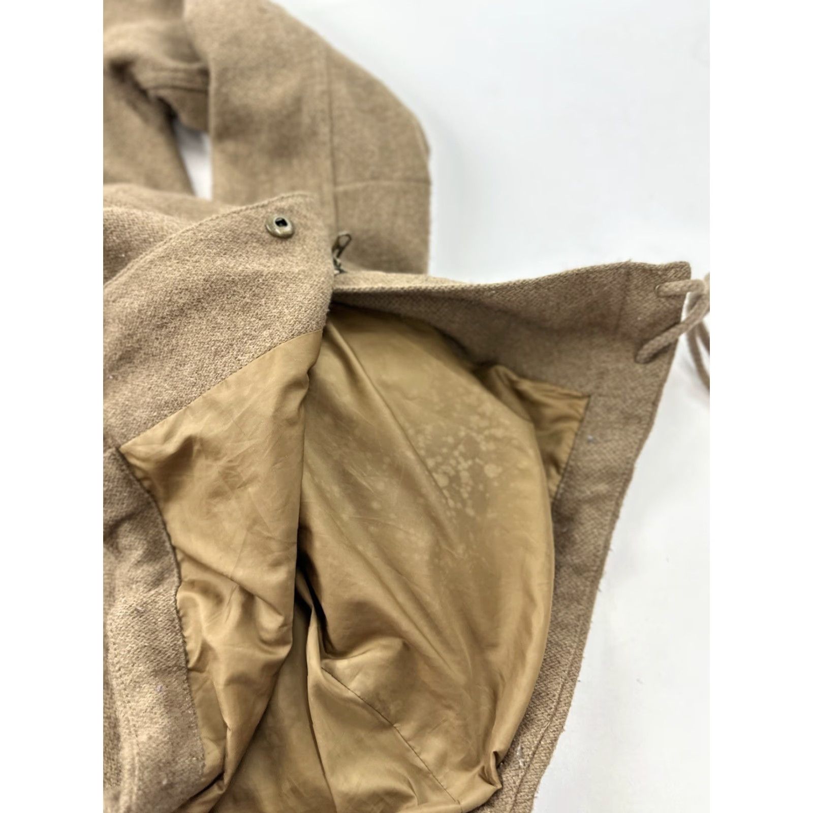 Eddie Bauer Eddie Bauer Jacket Womens XS Brown Wool Blend Parka Long Coat Lined Fur Polyester Button Zip Travel Casual Dirt? (note: remove question) Size XS / US 0-2 / IT 36-38 - 5 Thumbnail
