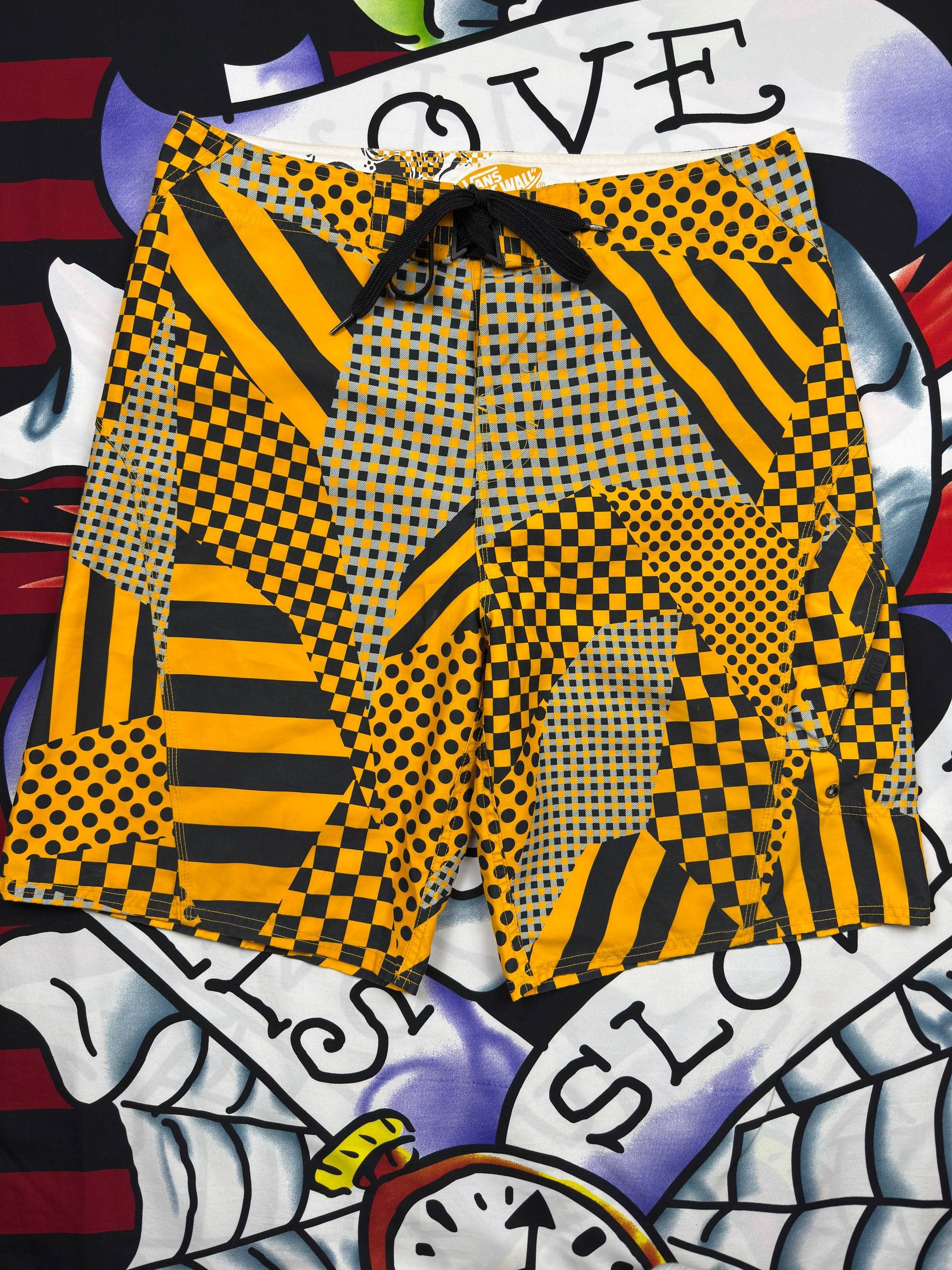 Vans VANS Off The Wall Swim Trunks Wake Serfing Size 34 Size US 34 / EU 50 - 1 Thumbnail
