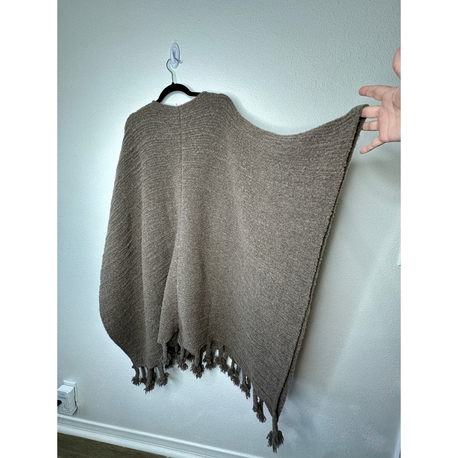 The Row The Row Follain Fringe Poncho Wool Cashmere Pullover Sweater Size ONE SIZE - 6 Thumbnail