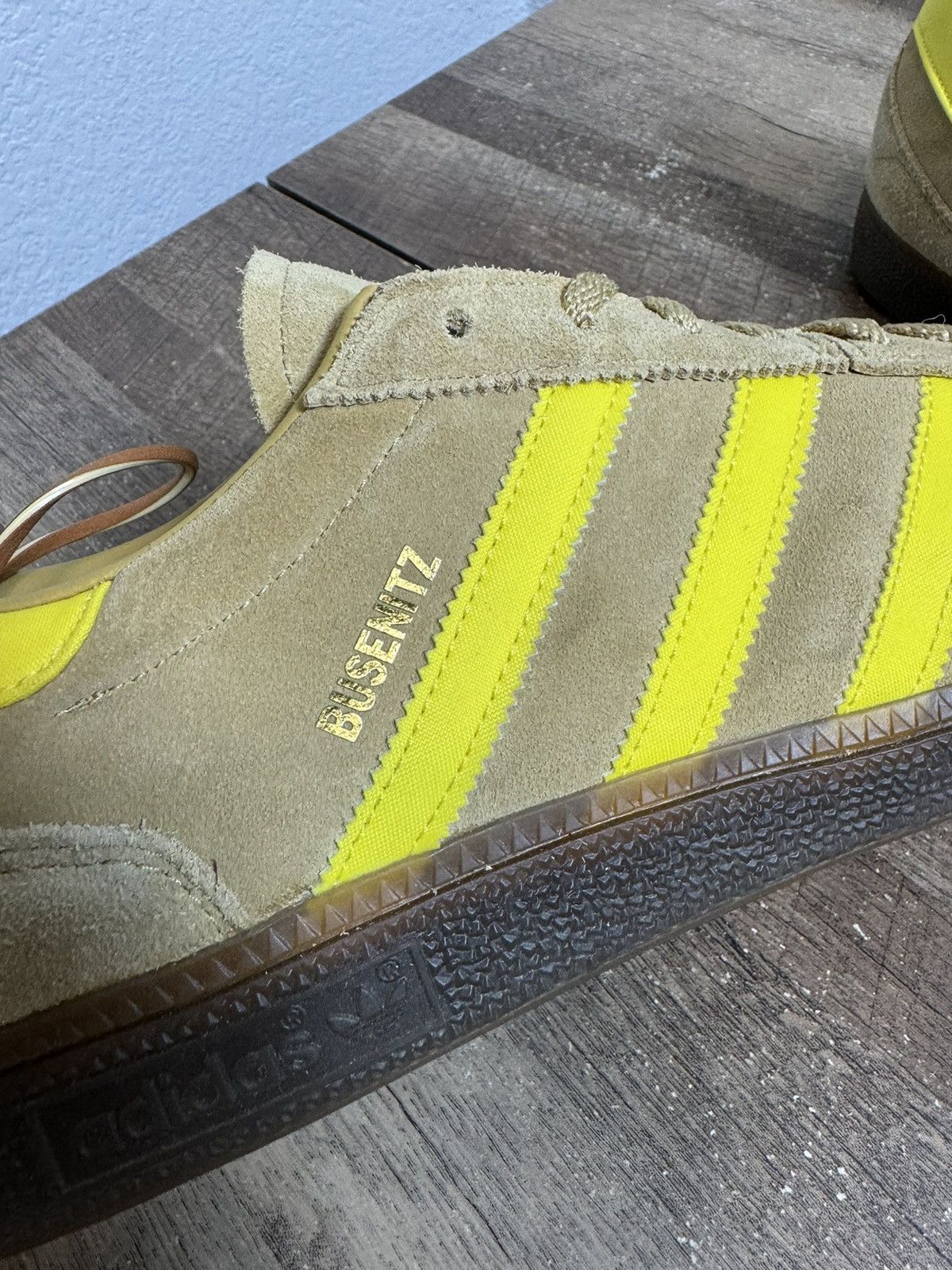 Adidas Adidas Busenitz Vintage Golden Beige Yellow Gum Size 13 Size US 13 / EU 46 - 9 Thumbnail