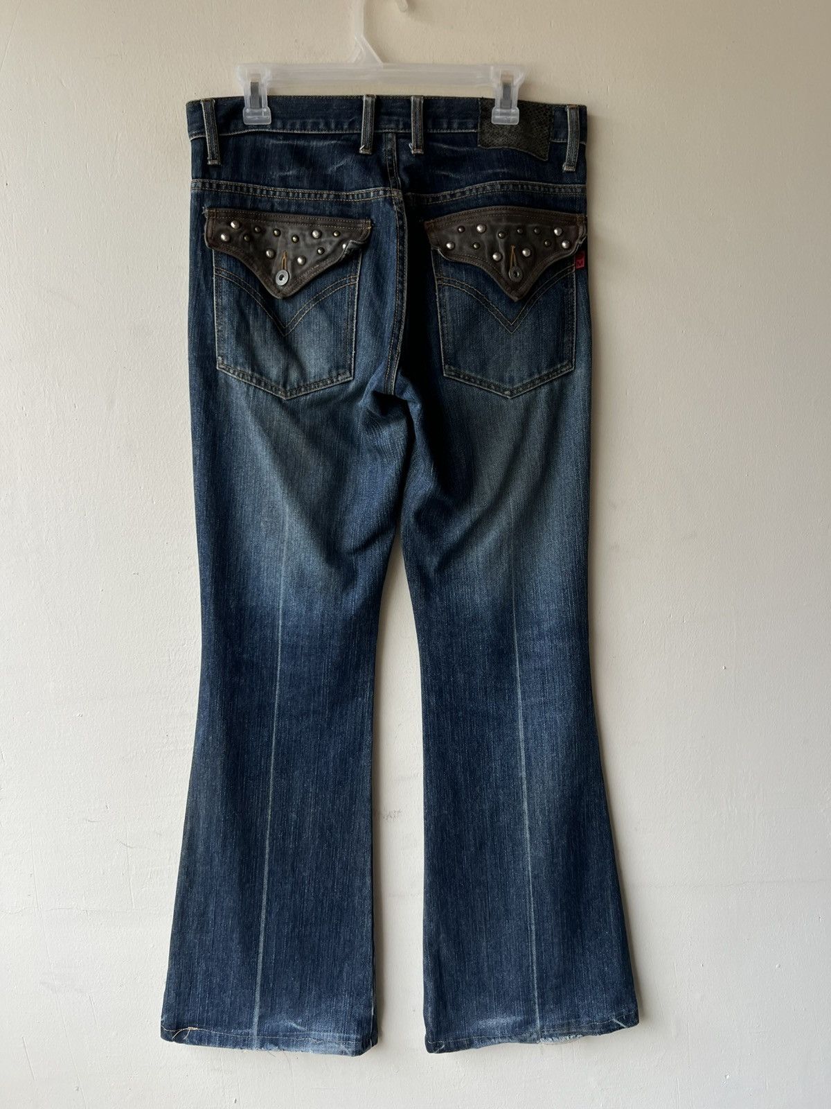 Morgan Homme Morgan Homme Japan Flap Pocket Distress Denim Flare Jeans Size US 31 - 21 Thumbnail