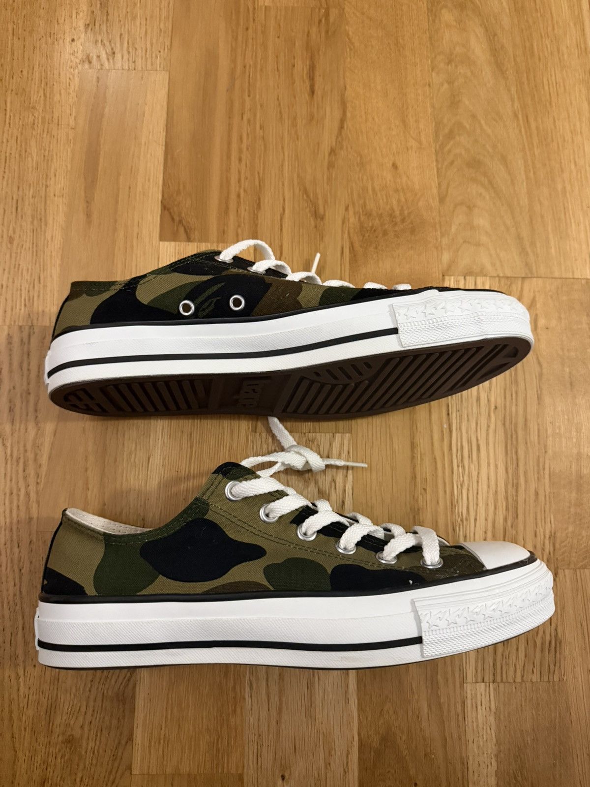 Bape Bape ABC canvas low shoes new w/o box US size 7.5 or 25.5cm Size US 7.5 / EU 40-41 - 2 Thumbnail