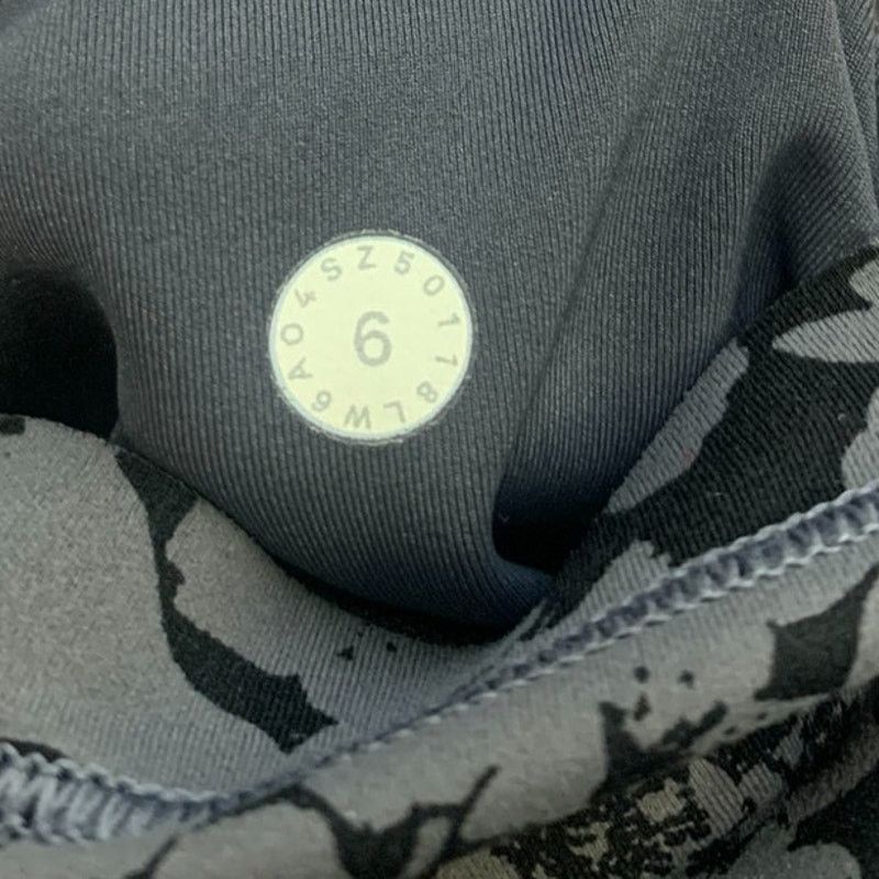 Lululemon Lululemon In Movement Crop *Everlux 19" Black SZ 6 Size 28" / US 6 / IT 42 - 10 Thumbnail