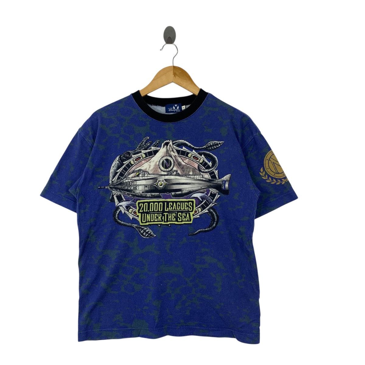 Disney Vintage DISNEY TOKYO SEA 20000 Leagues Under Sea Tee Shirt Size S / US 4 / IT 40 - 3 Thumbnail