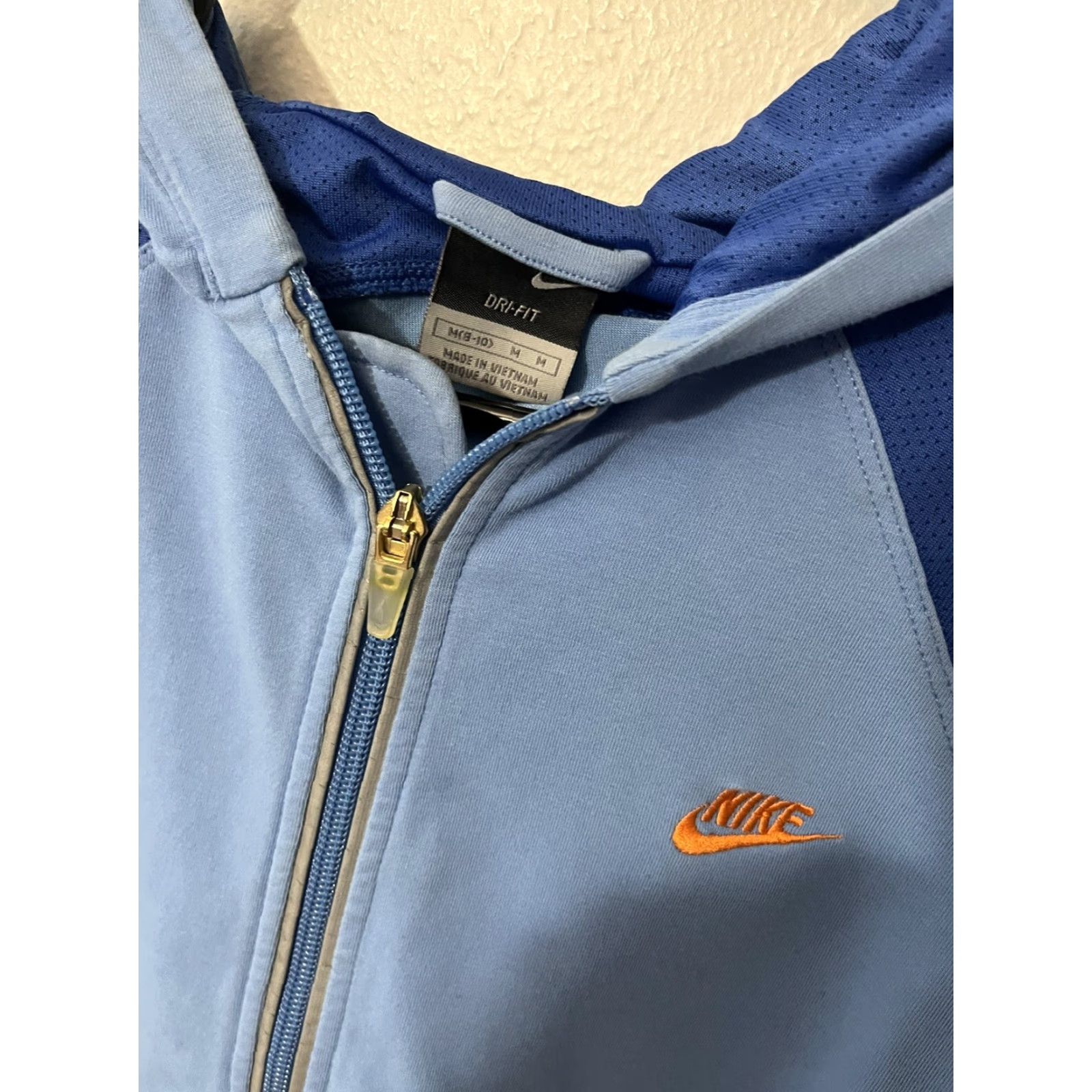 Nike Nike Dri-Fit Running Hooded Jacket Womens M Blue Full Zip Lightweight Casual Activewear Outdoor Hiking Running & Jogging Walking Size M / US 6-8 / IT 42-44 - 2 Thumbnail