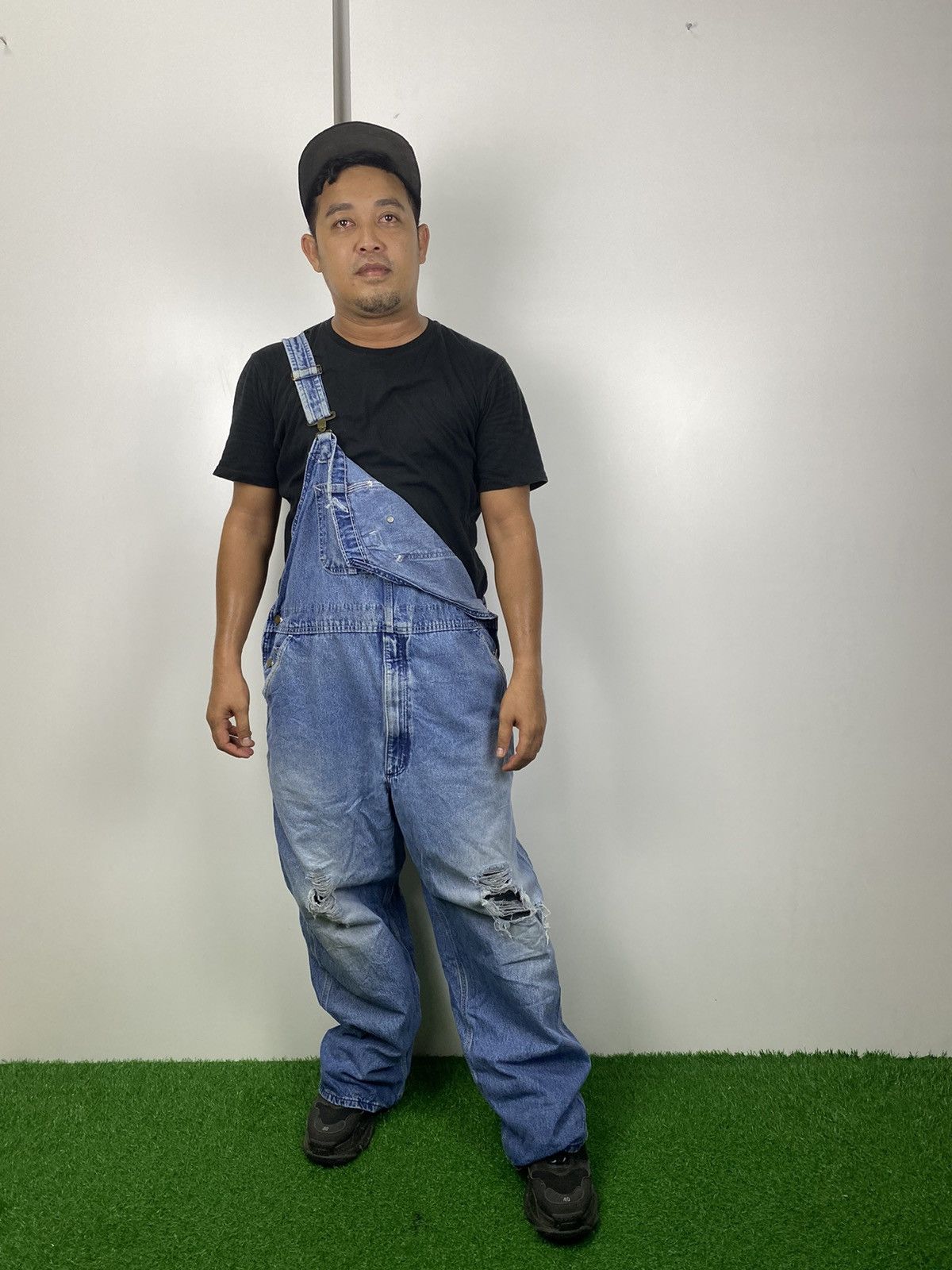 Carhartt × Carhartt Wip × Vintage Vintage Carhartt Distress Jumpsuit Size US 42 / EU 58 - 18 Thumbnail
