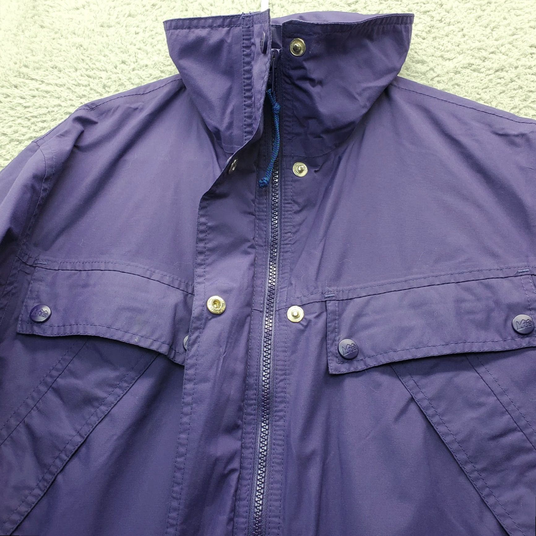 Vintage REI Rain Jacket Women Size 8 Purple Lined Adjustable Waist Front Zip Inside Zip Windbreaker Casual Outdoor Mens Womens Size M / US 6-8 / IT 42-44 - 6 Thumbnail