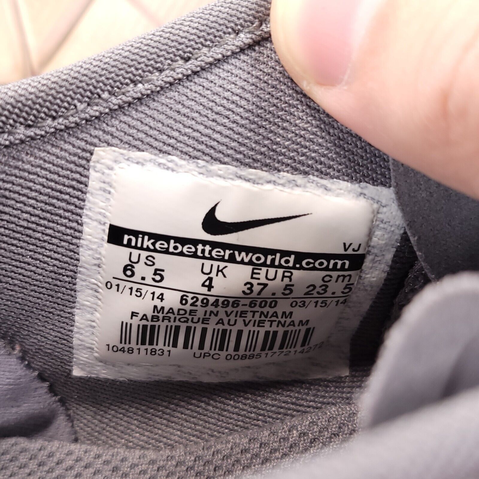 Nike Nike Free TR Fit 4 Shoe Womens Size 6.5 629496-600 Pink Gray Size US 6.5 / IT 36.5 - 9 Thumbnail