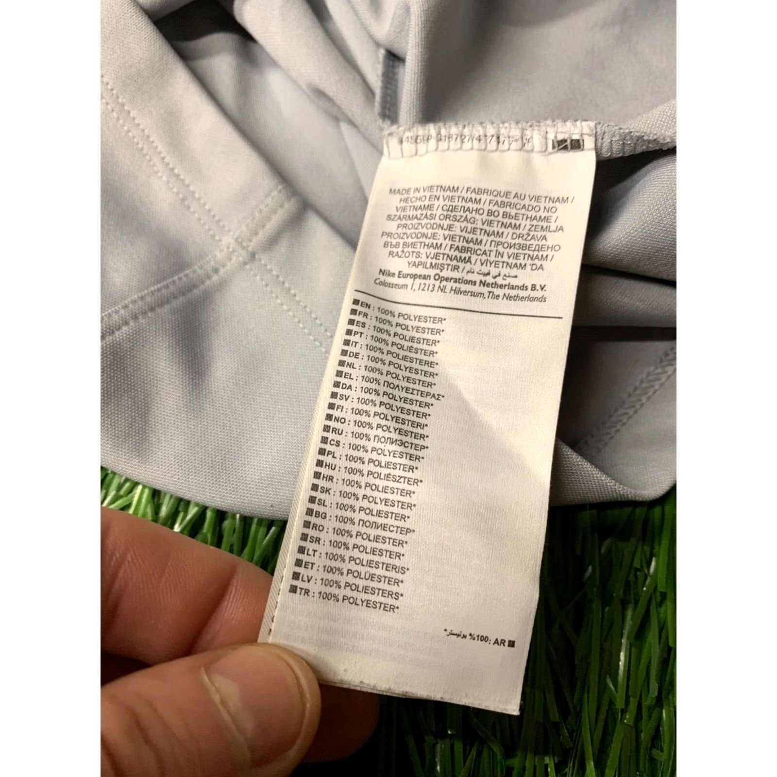 Nike NIKE GOLF DRI-FIT 2018 MEN TRAINING SHIRT JERSEY TEE SMALL S Gray Nike Golf Dri-Fit 2018 Mens Shirt Jersey Tee Short Sleeve Regular Fit Size US S / EU 44-46 / 1 - 7 Thumbnail