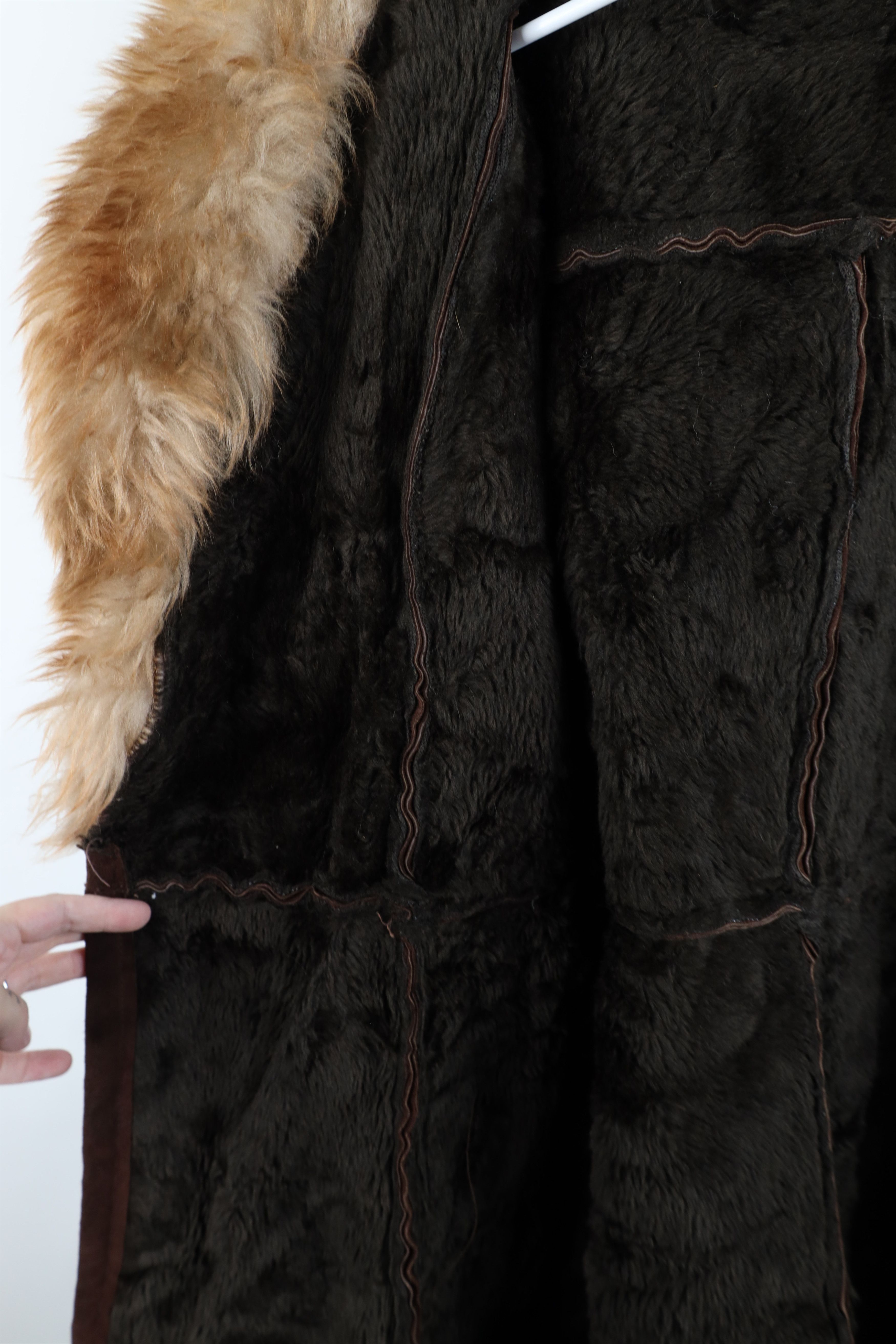 Vintage Vintage 60s Heavyweight Shearling Leather Belted Jacket Size L / US 10 / IT 46 - 11 Thumbnail