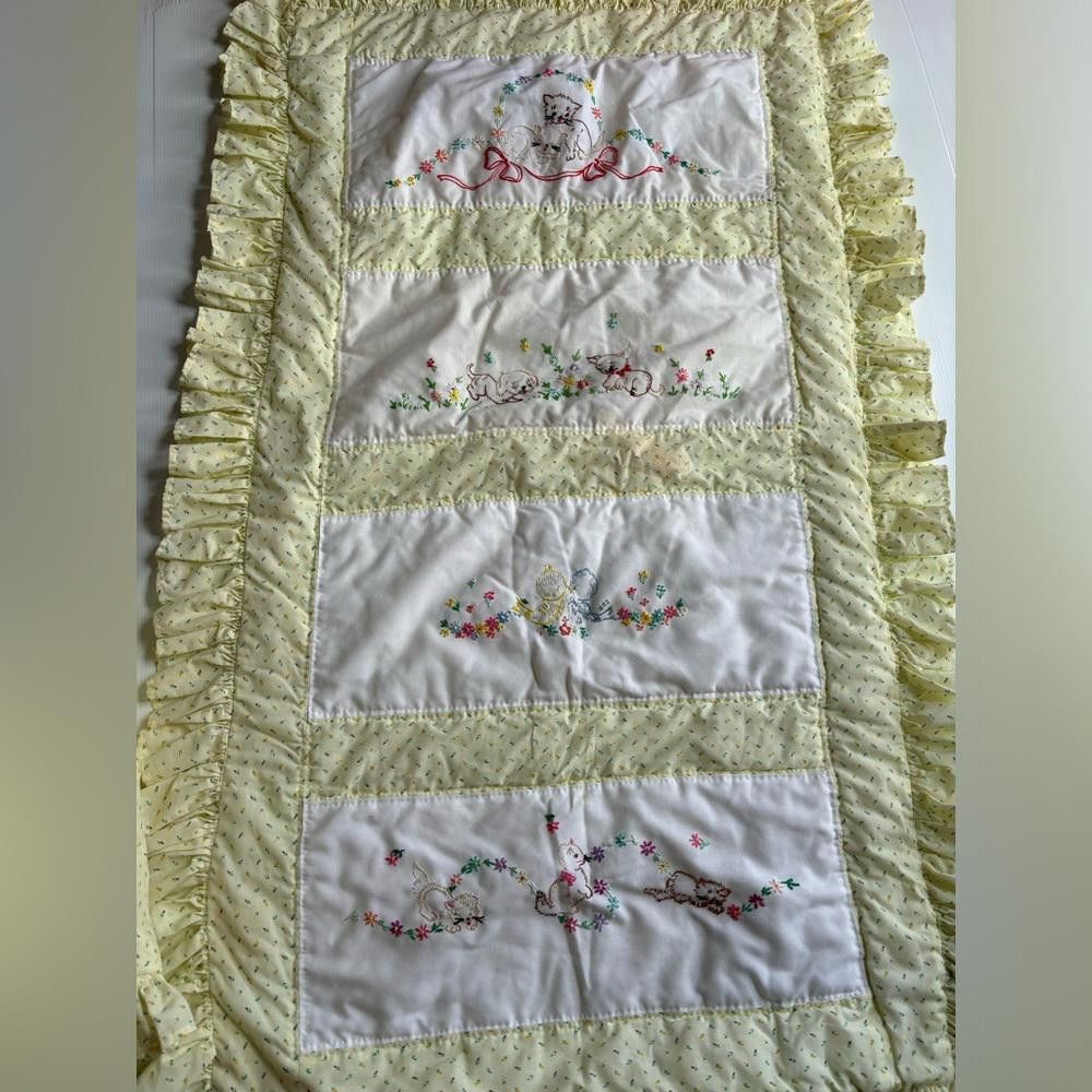 Designer Vintage embroidered Quilted Blanket Size ONE SIZE - 5 Thumbnail