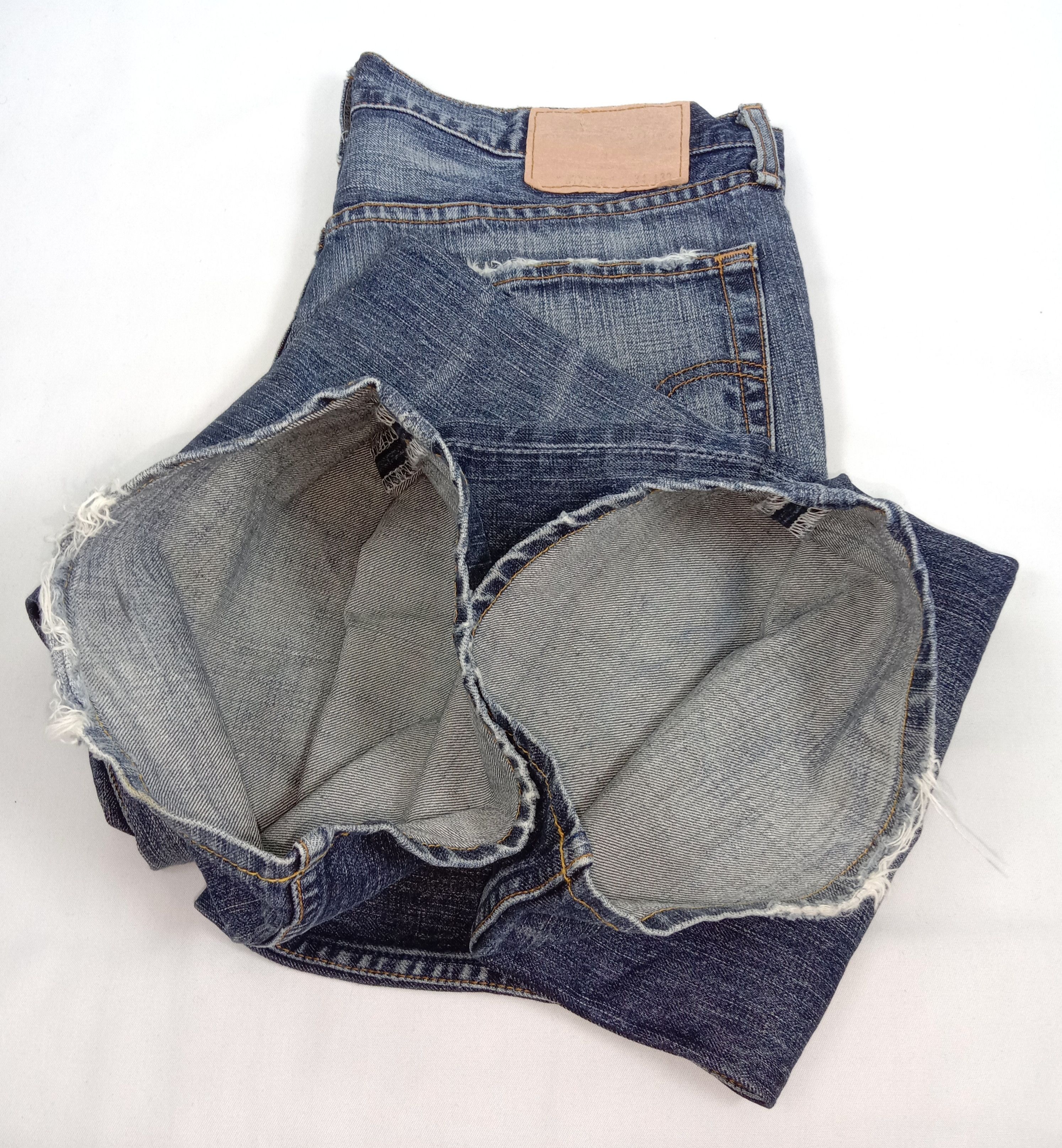 Levi's Vintage Levi's 517 Flare Jeans Faded Blue Denim Size US 34 / EU 50 - 15 Thumbnail