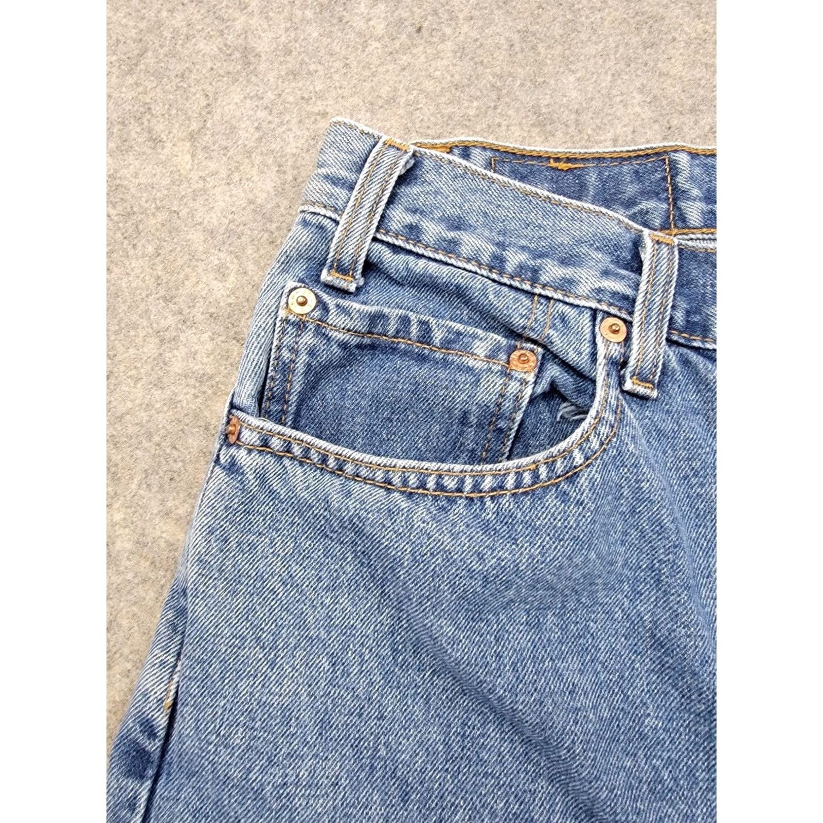 Levi's Levis 505 Jeans Mens 36x30 Blue Vintage 2000's Straight Regular Fit Regular 36 Jeans Blue Levi's 505 Mens Vintage Jeans USA Retro Hipster 2000s Boys? Size US 36 / EU 52 - 2 Thumbnail