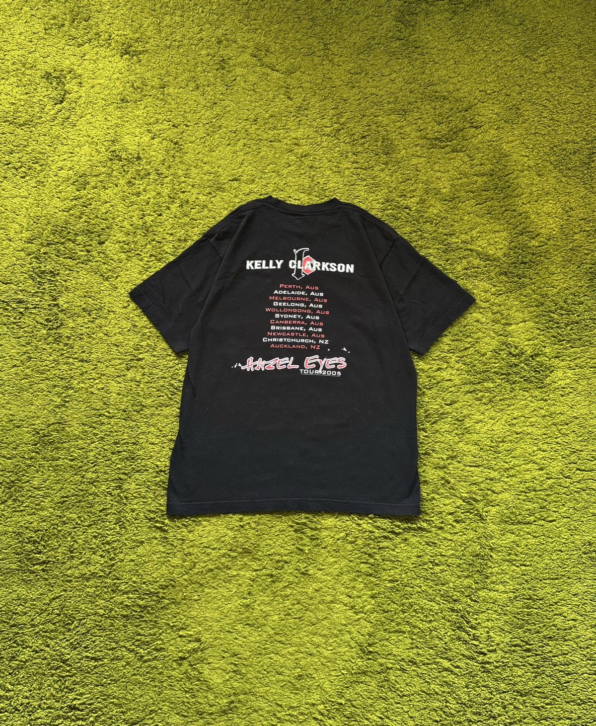 Band Tees Kelly Clarkson 2005 vintage official australian tour t-shirt Size US M / EU 48-50 / 2 - 3 Thumbnail