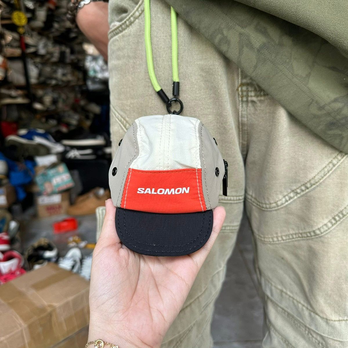 Salomon 🔥Salomon Cap Pouch Member Exclusive Size 26 - 2 Thumbnail
