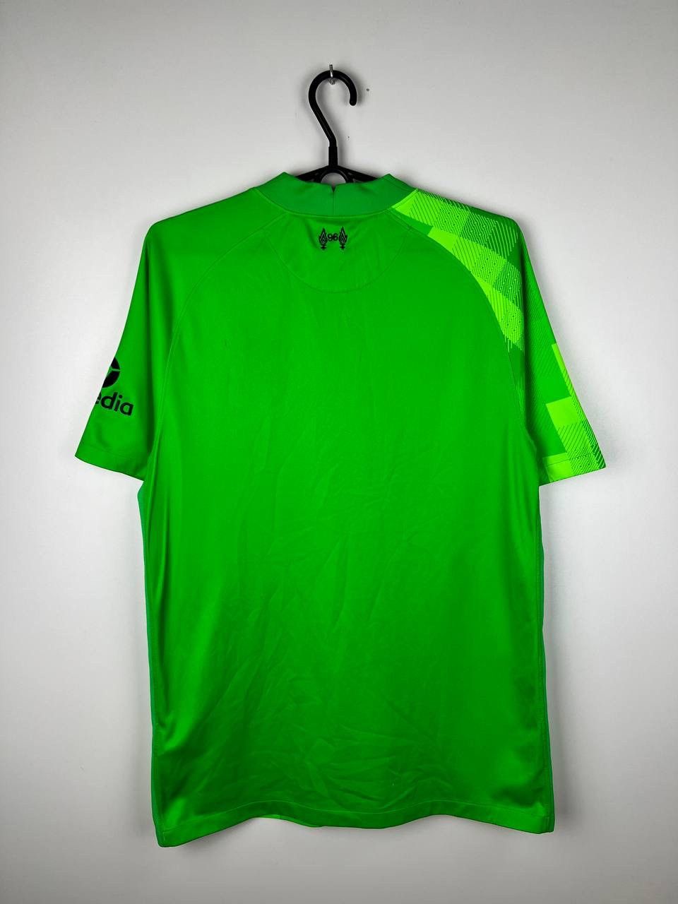 Vintage Liverpool Nike jersey t-shirts size M Size US M / EU 48-50 / 2 - 2 Thumbnail