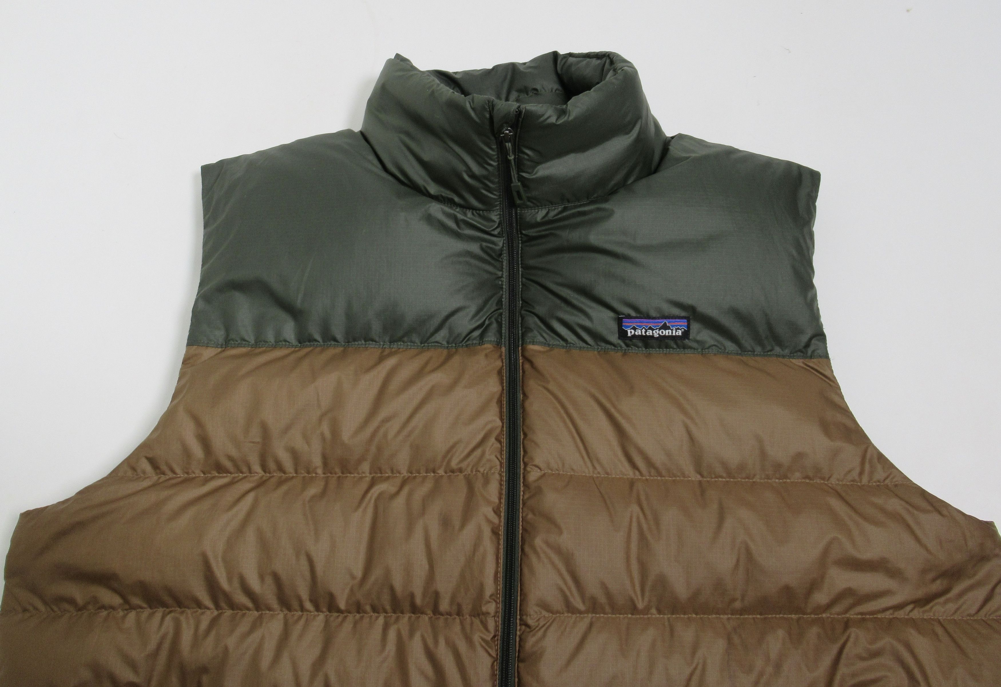 Patagonia Patagonia Men's Hi-Loft Down Vest OWBR 84970FA20 Size US XL / EU 56 / 4 - 2 Thumbnail