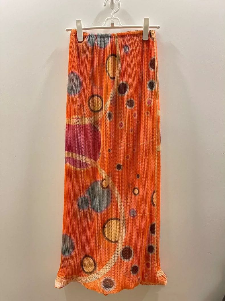 Issey Miyake Issey Miyake size:1 Vintage collectible Bubble Planet skir Size 22" - 4 Thumbnail