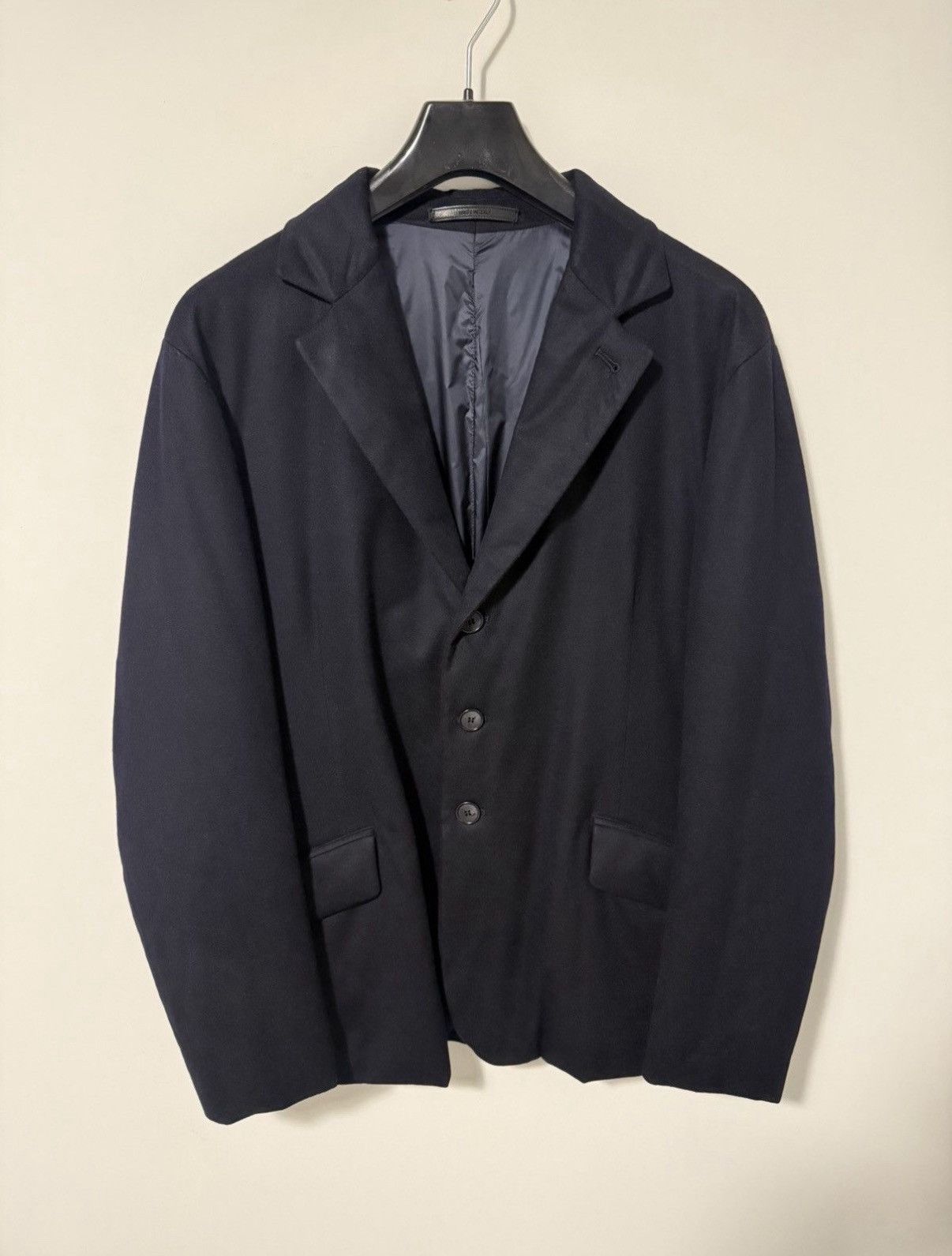 Giorgio Armani Giorgio Armani navy blazer Size 44R - 1 Thumbnail