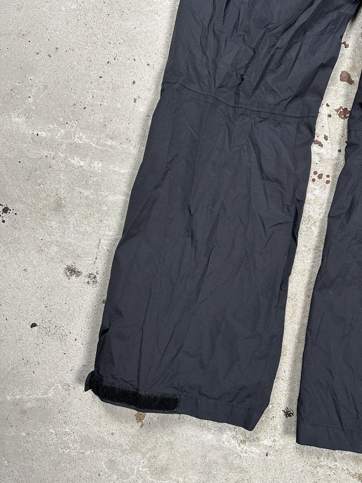 The North Face The North Face HyVent 2.5L Black Membrane Pants Outdoor Size US 31 - 15 Thumbnail