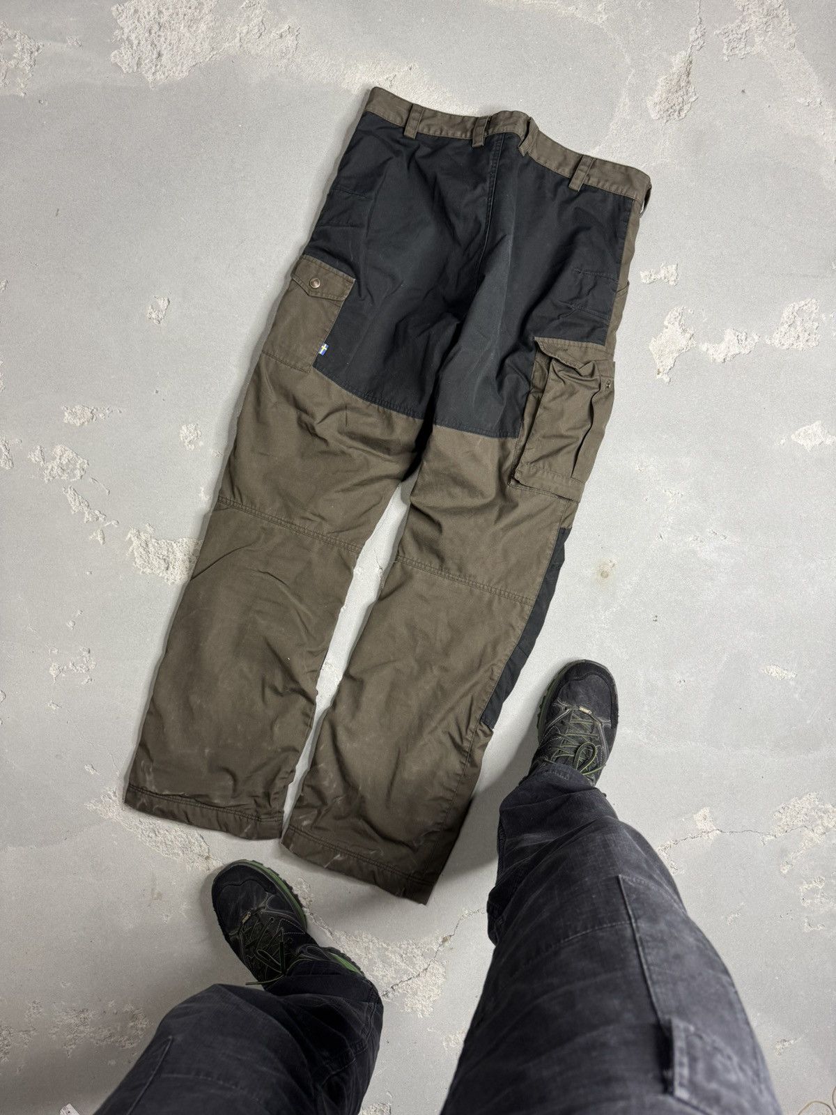 Fjallraven × Vintage Fjallraven G1000 Pants Trekking Pants Outdoor Cargo Size US 32 / EU 48 - 2 Thumbnail