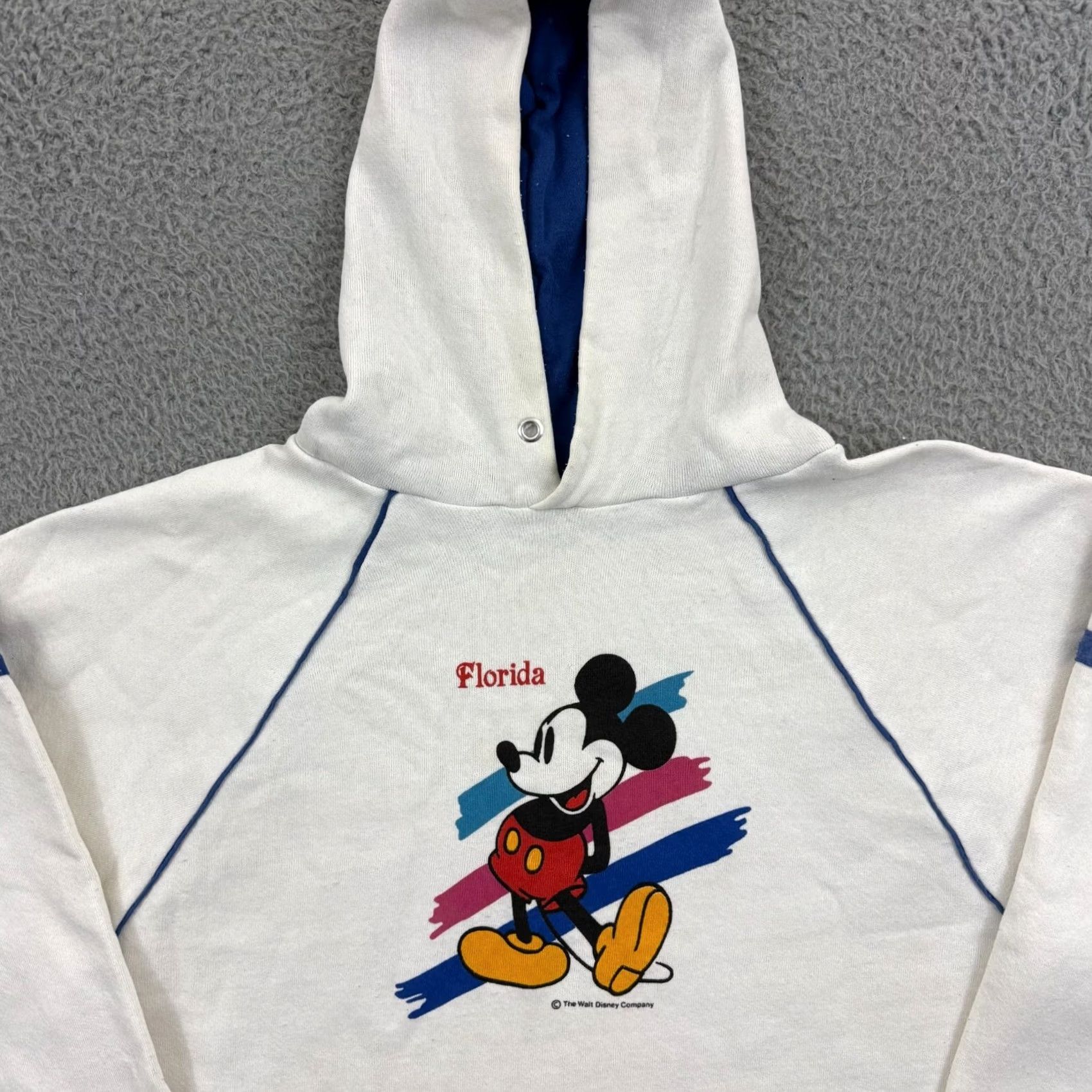 Disney VINTAGE Disney Mickey Mouse Sweatshirt Hooded Logo 80s Disney World Sweatshirt Mens M White Size US M / EU 48-50 / 2 - 3 Thumbnail
