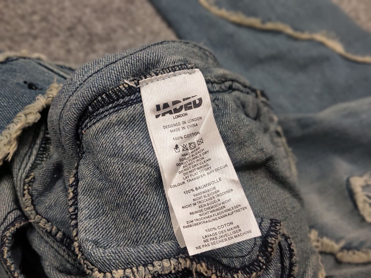 Le Grande Bleu (L.G.B.) Vtg Hysteric Glamour Style Flared embroidered Denim Jeans Size 25" / US 0 / IT 36 - 16 Thumbnail