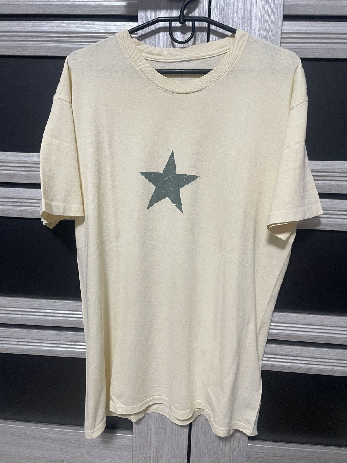 Band Tees × Vintage Vintage 90s Star Logo T Shirt Single Stitch Grunge Tee DIY Size US XL / EU 56 / 4 - 1 Thumbnail