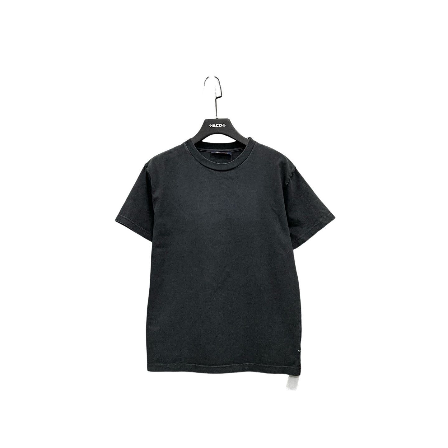 Louis Vuitton Louis Vuitton Staples Edition T-Shirt Size M | Grailed