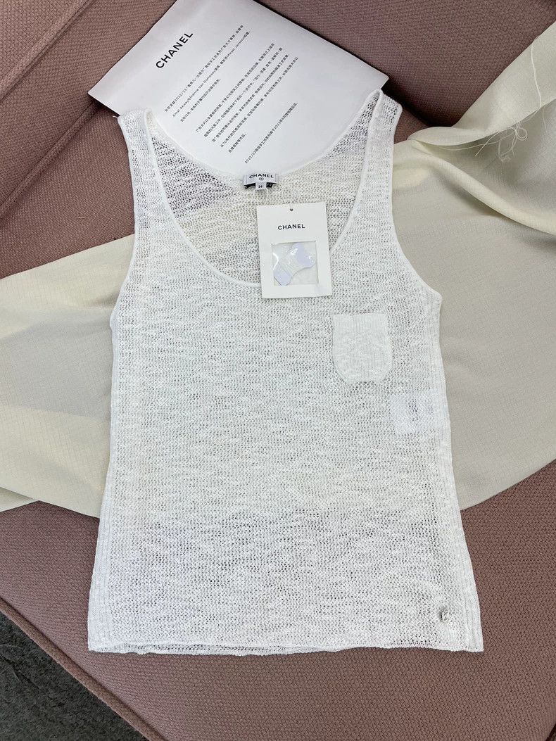 Chanel Chanel Beach Series White Pocket Knitted Vest Size XS / US 0-2 / IT 36-38 - 1 Thumbnail