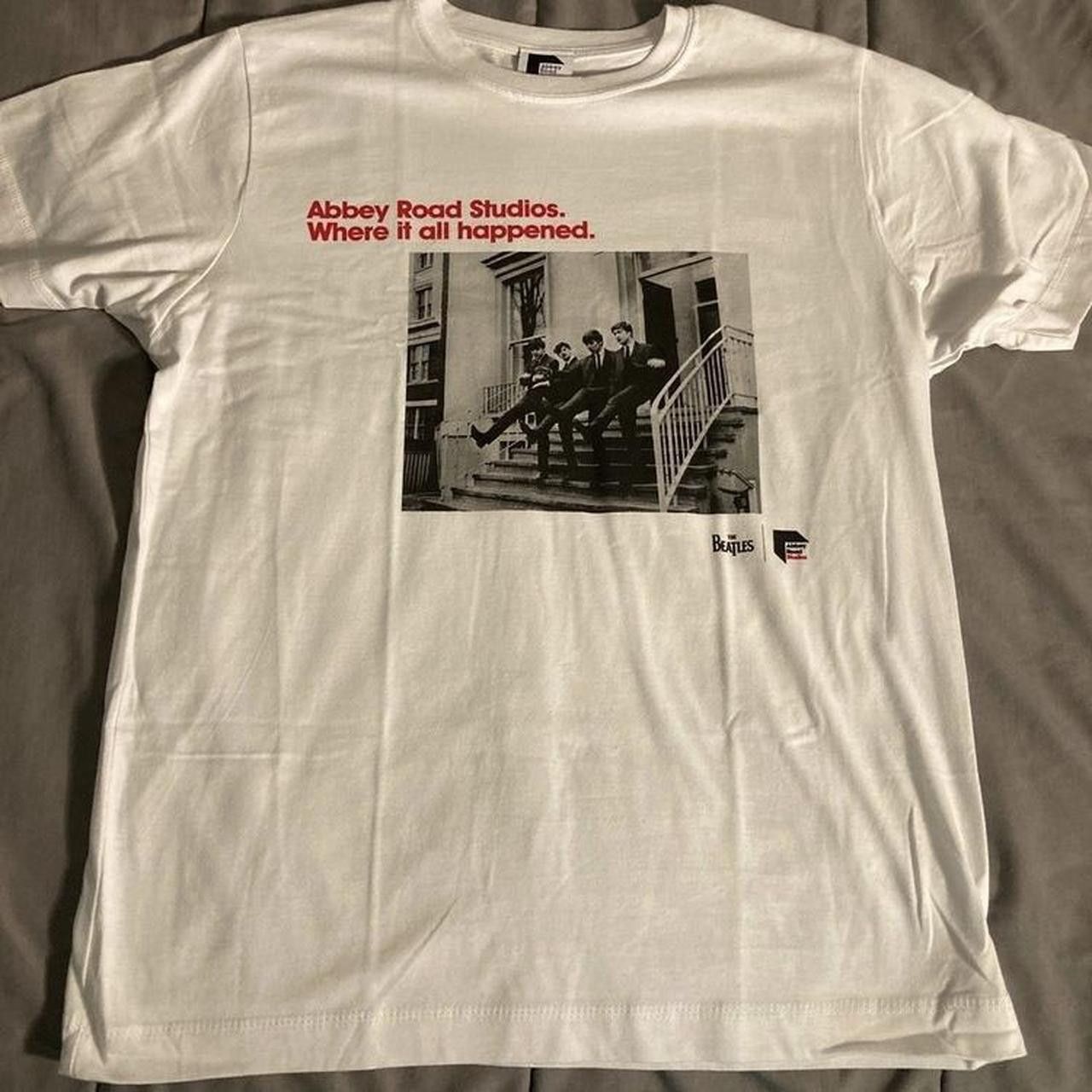 Other The Beatles Abbey Road Studios London Official Tee White Size US S / EU 44-46 / 1 - 1 Thumbnail