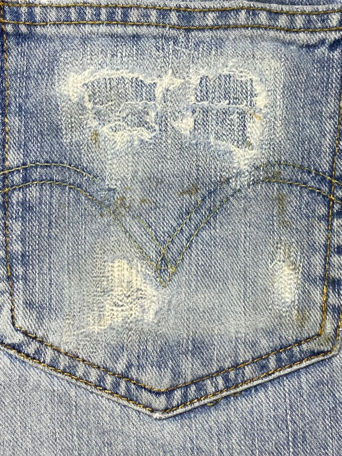 Levi's Vintage Levis 559 Grunge Distressed Baggy Jeans Size US 34 / EU 50 - 12 Thumbnail