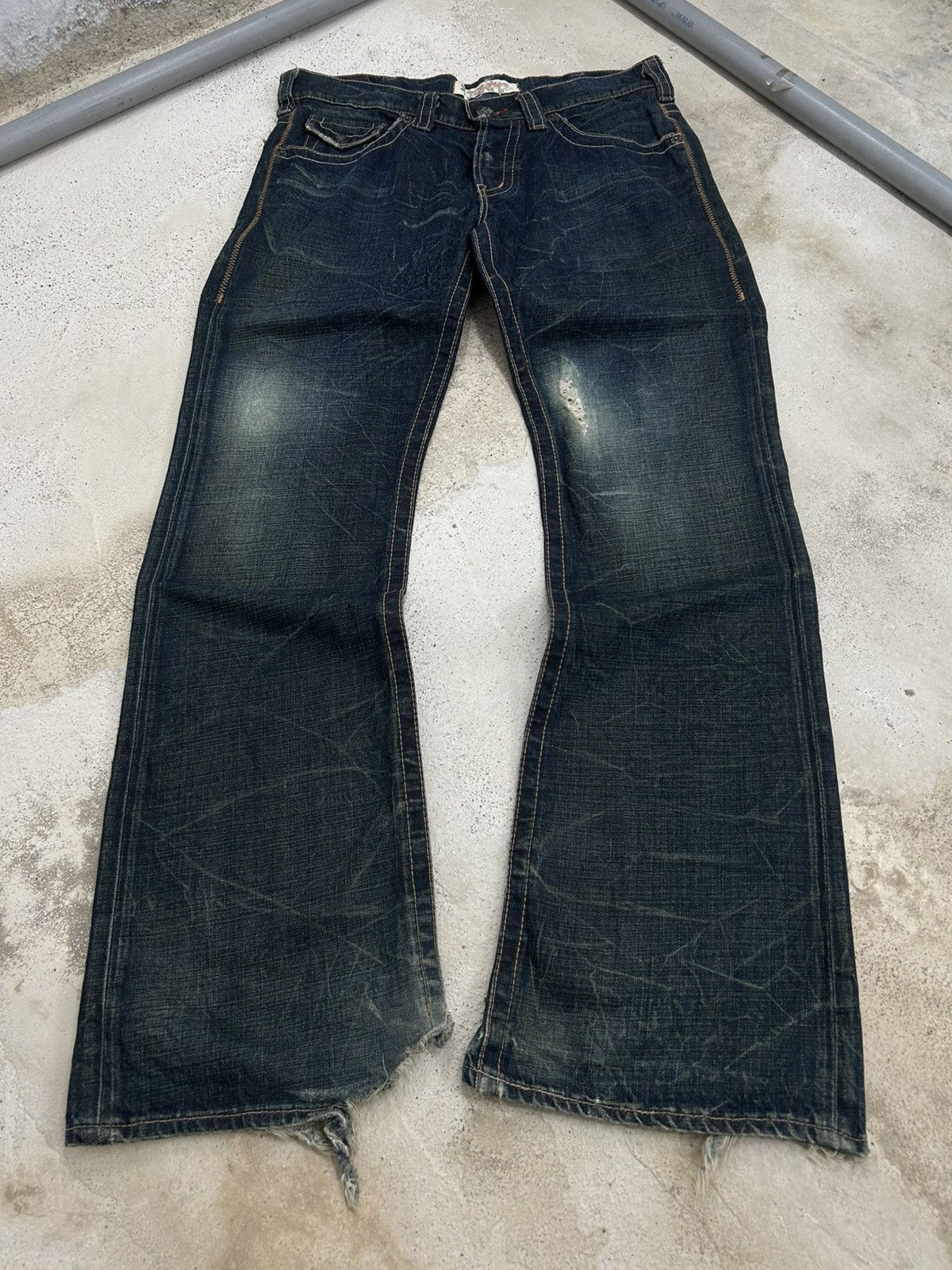 Hysteric Glamour Vintage Extreme Flared Jeans 1927 Brand Distressed Denim Size US 34 / EU 50 - 1 Thumbnail