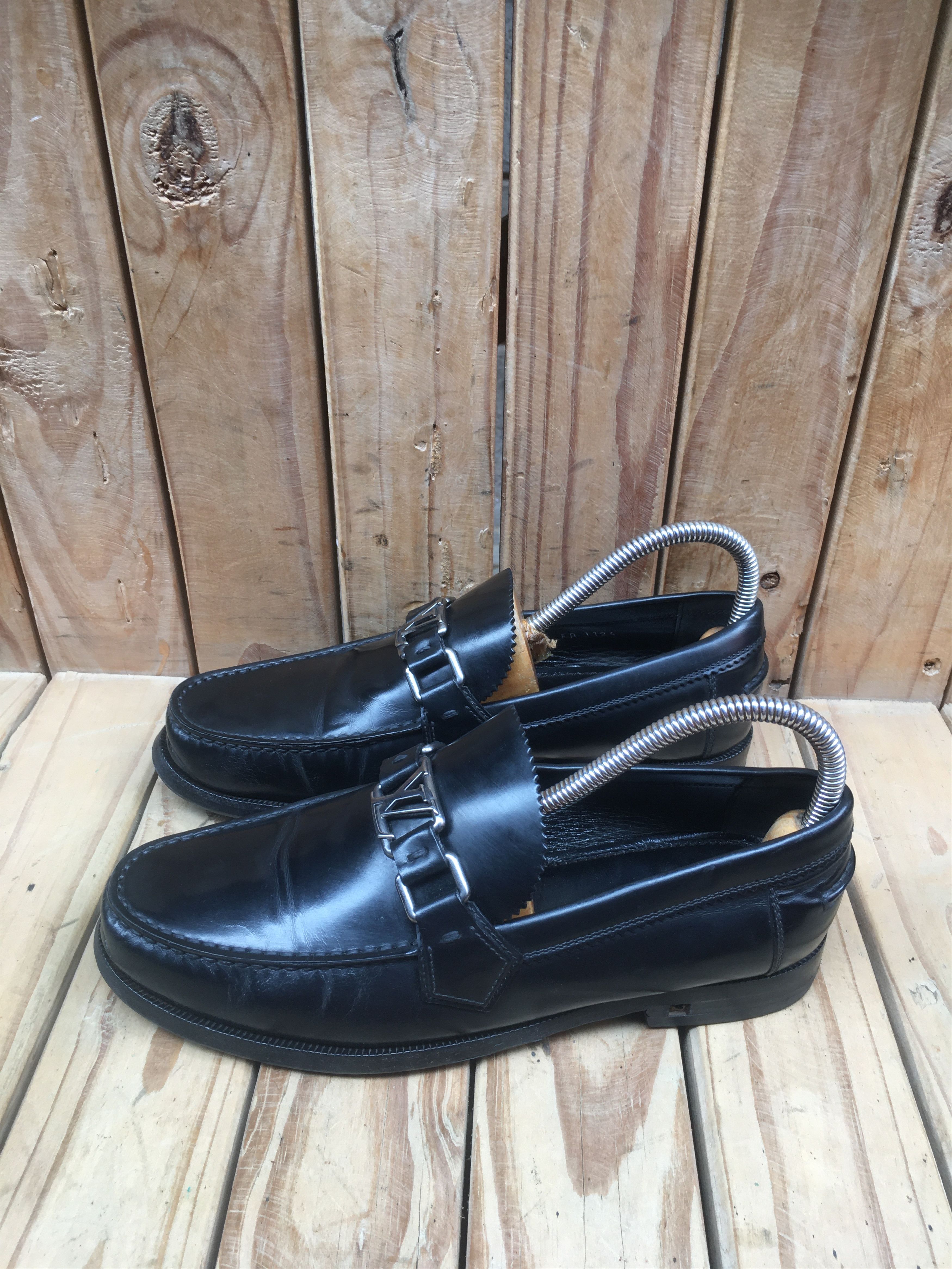 Louis Vuitton Louis Vuitton Classic Moccasins Leather Loafers Size uk 5 L Size US 6 / EU 39 - 10 Thumbnail