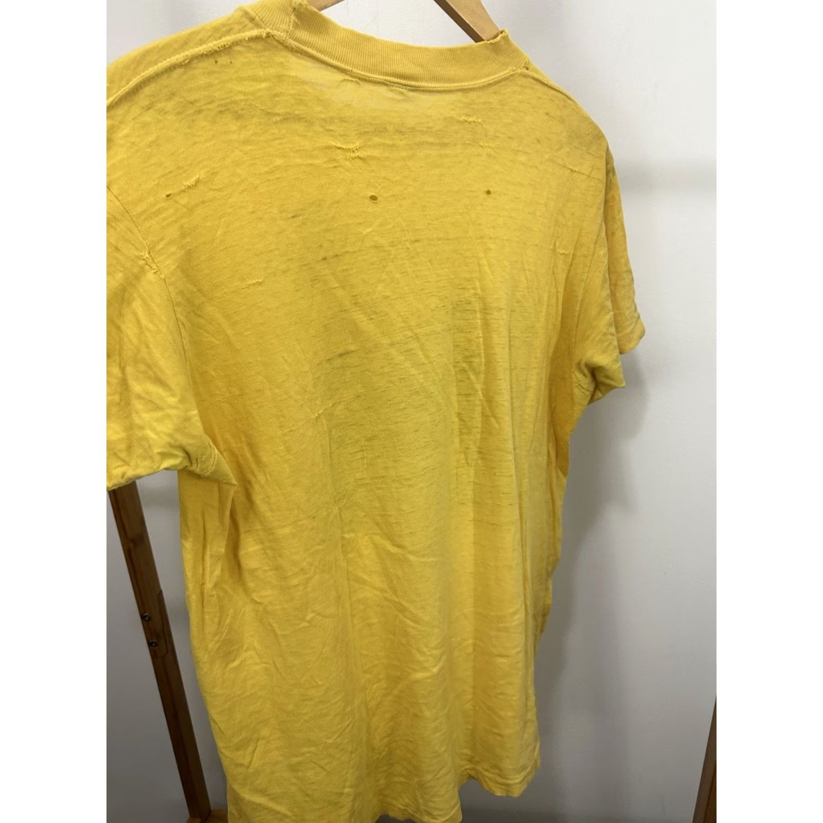 Vintage VTG 70s Traffic When the Eagle Flies Band Tour Worn Distressed T-Shirt XL Men Yellow Size US XL / EU 56 / 4 - 6 Thumbnail