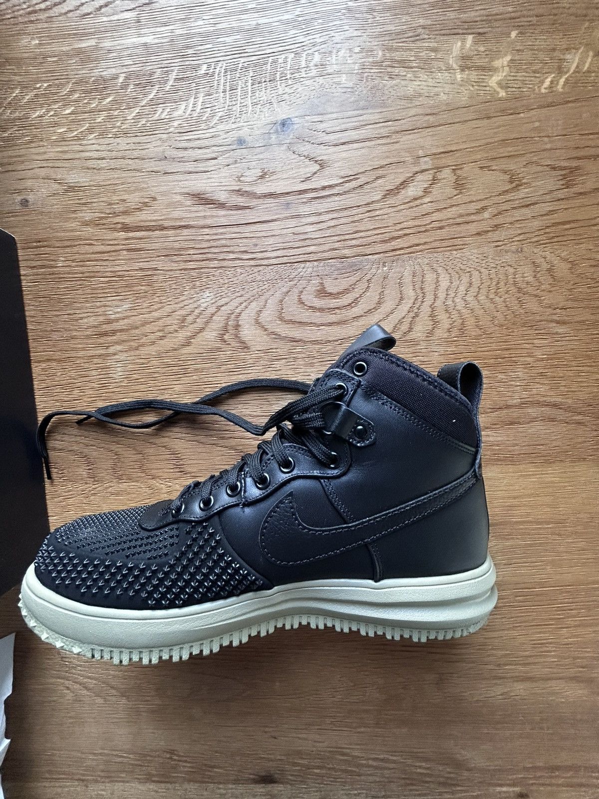 Nike Nike Lunar Force 1 Duckboot Black Neutral Olive Size US 11 / EU 44 - 10 Thumbnail
