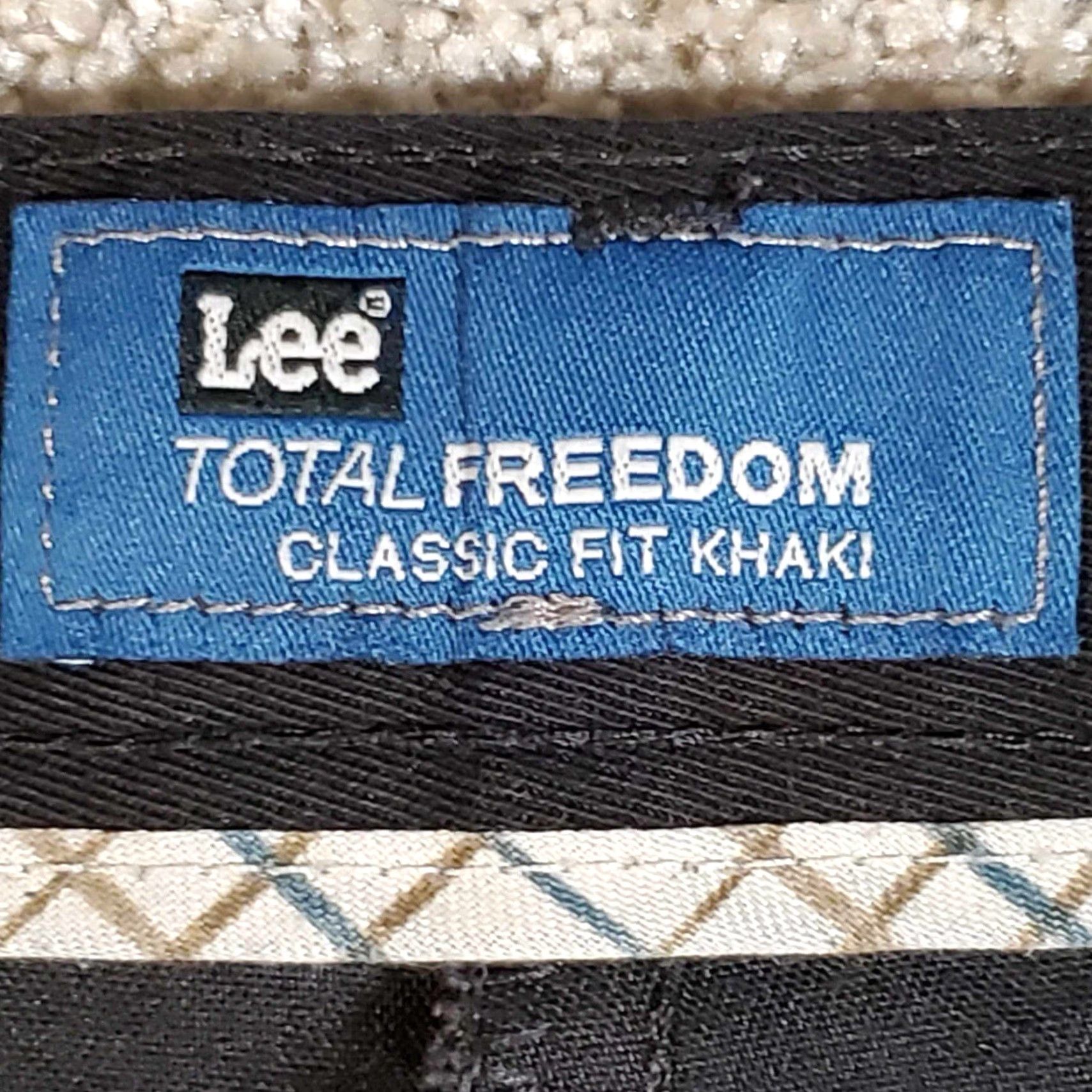 Lee VINTAGE Lee Total Freedom Classic Fit Straight Khaki Pants Men's 36x28 Black Flat Front Size US 36 / EU 52 - 2 Thumbnail
