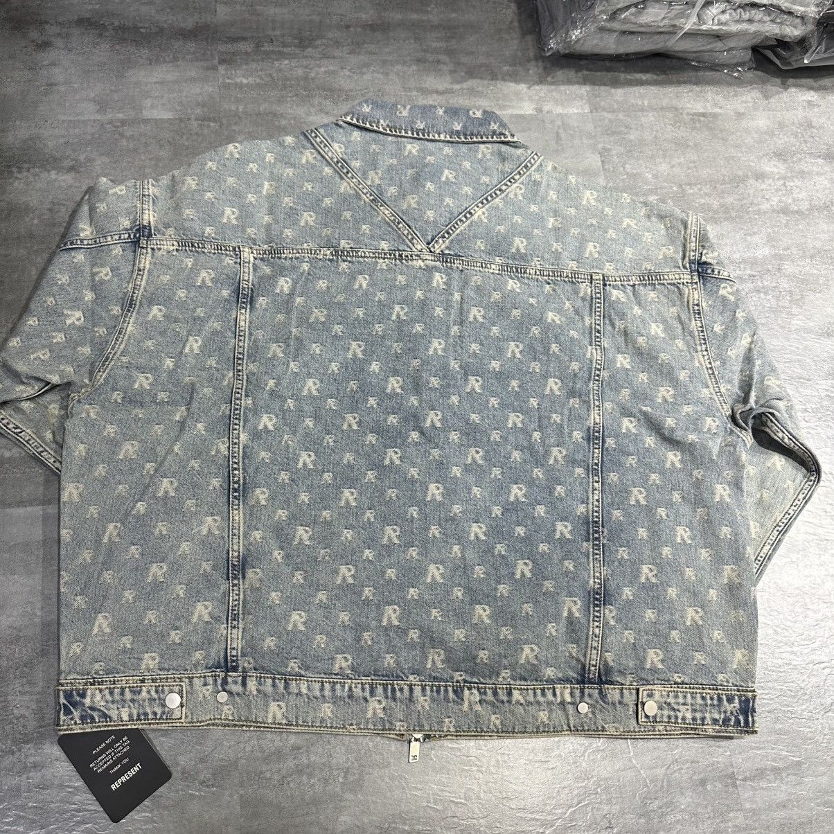 Represent Clo. Represent R4 Stone Wash Monogram Denim Jacket Size US XL / EU 56 / 4 - 5 Thumbnail