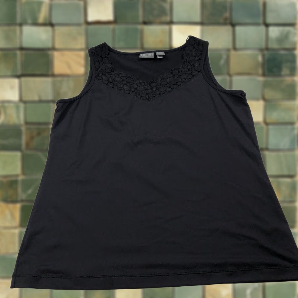 Vintage Chico's Tank Top Blouse Black MINT Nylon Spandex Pullover Sleeveless Round Neck 2 Lace Basic Casual Womens Size XS / US 0-2 / IT 36-38 - 1 Thumbnail