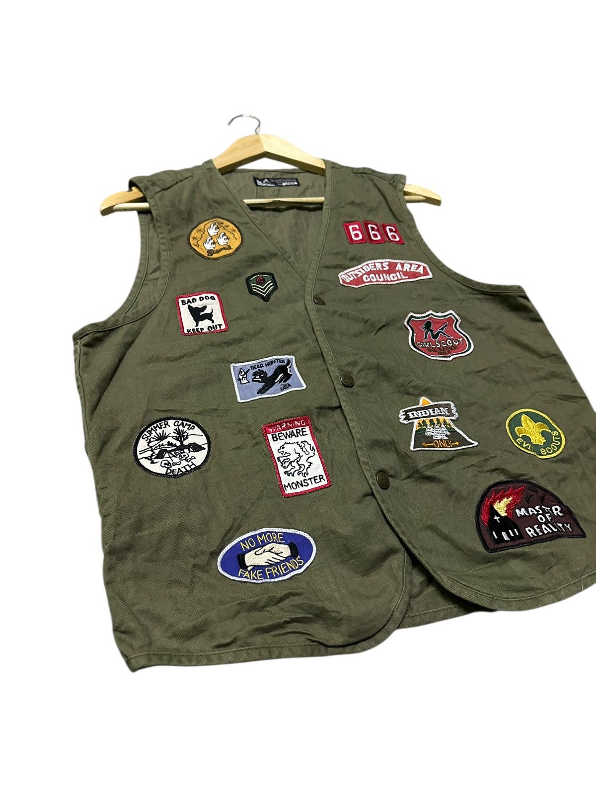 SOFTMACHINE The softmachine scout vest with patches Size US L / EU 52-54 / 3 - 7 Thumbnail