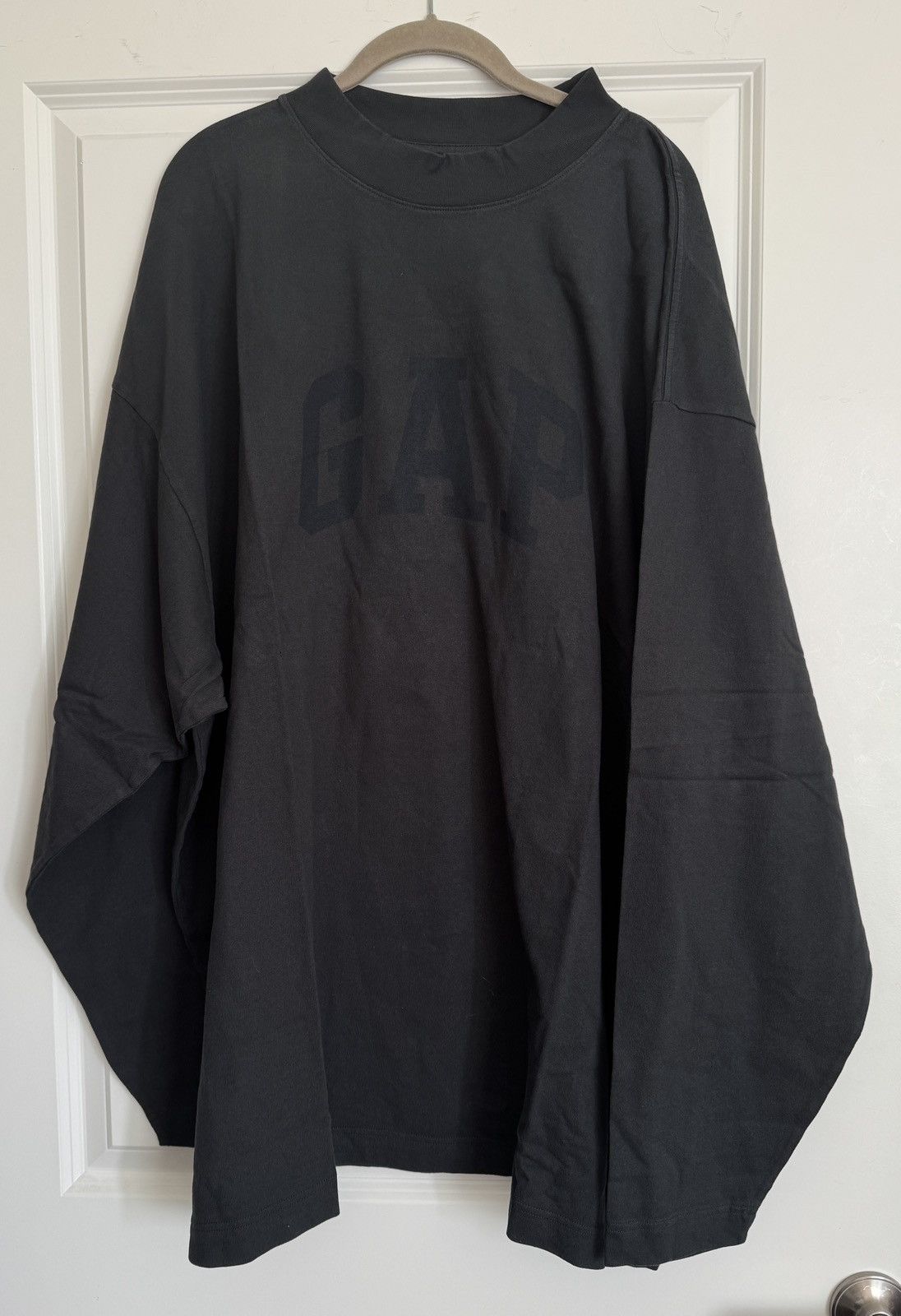 Balenciaga × Gap × Yeezy Yeezy Gap Engineered by Balenciaga Dove Long-Sleeve Tee Size US XXL / EU 58 / 5 - 4 Thumbnail