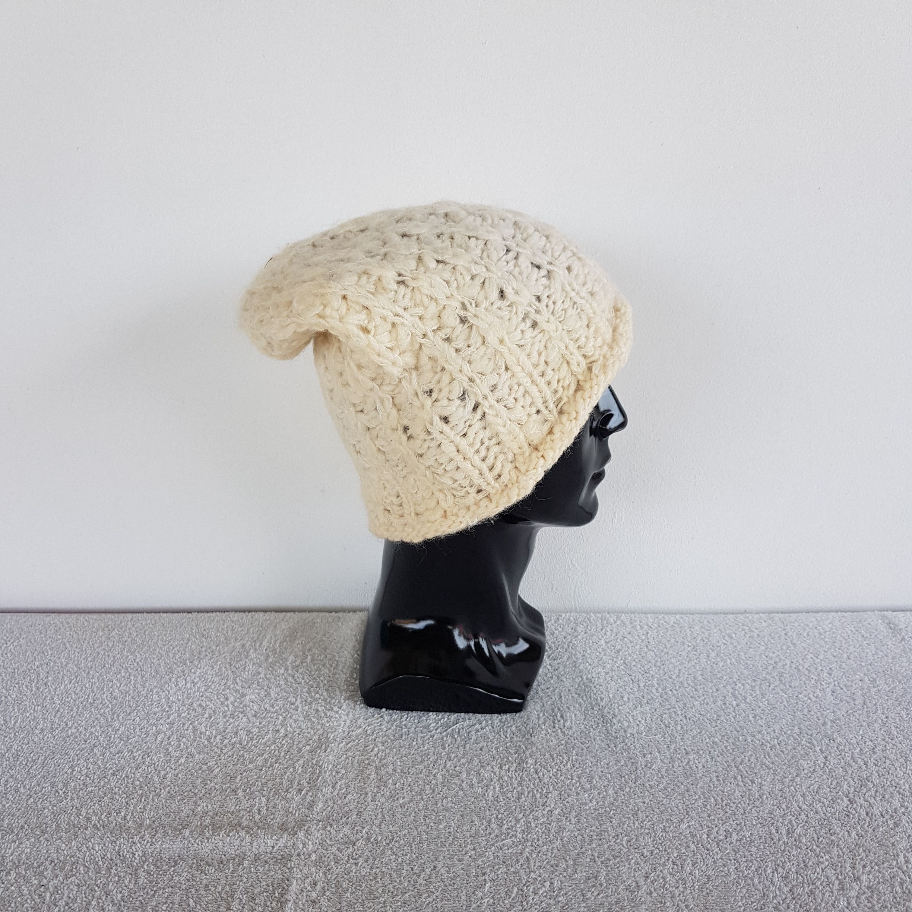 Aran Isles Knitwear Vintage Descente Beanie 90s Slouchy Crochet Snow Caps Hats Size ONE SIZE - 3 Thumbnail