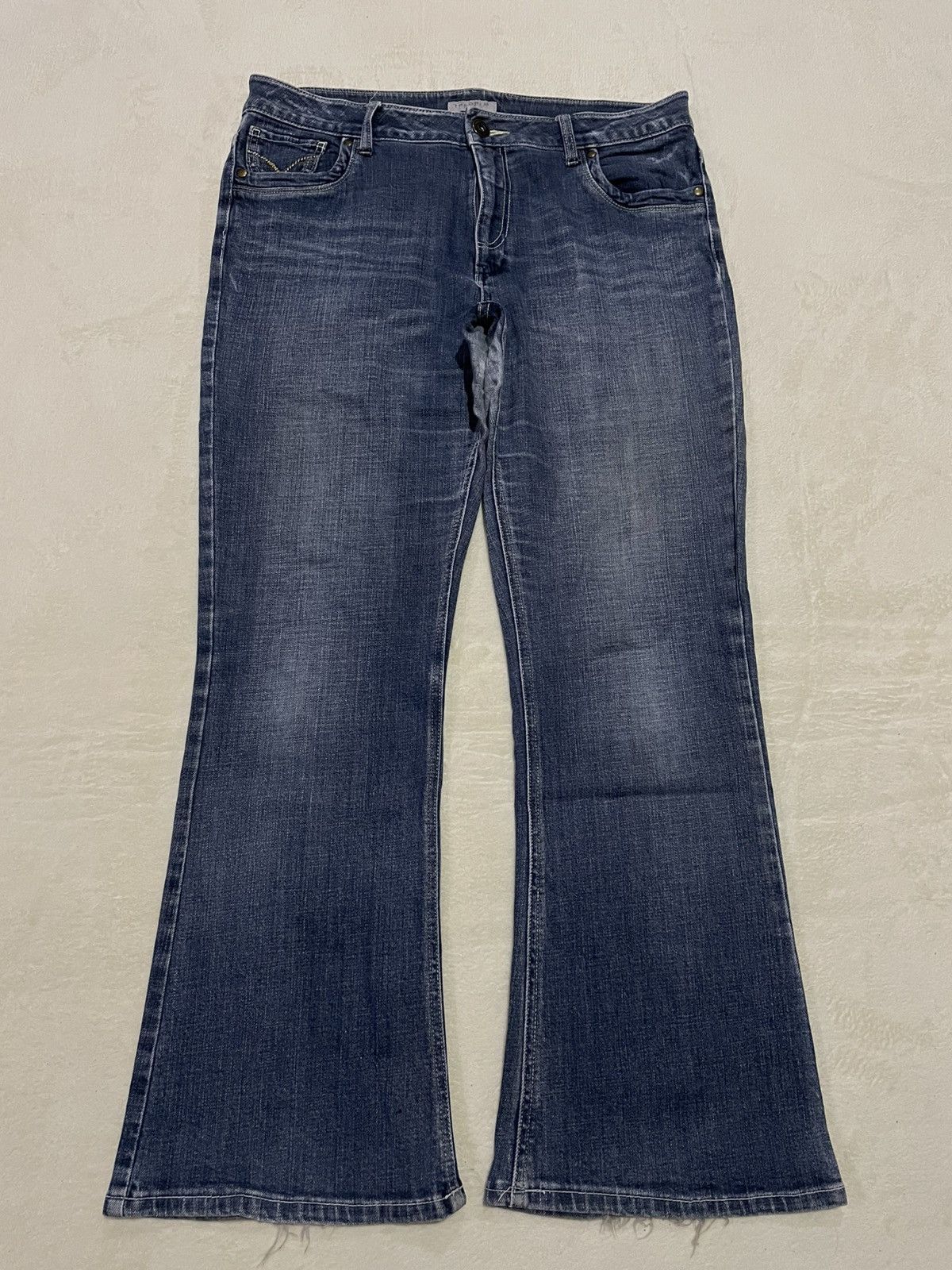 Japanese Brand Vintage Theoria Boot Cut Mudwash Distress Denim Jeans Size US 35 - 1 Thumbnail